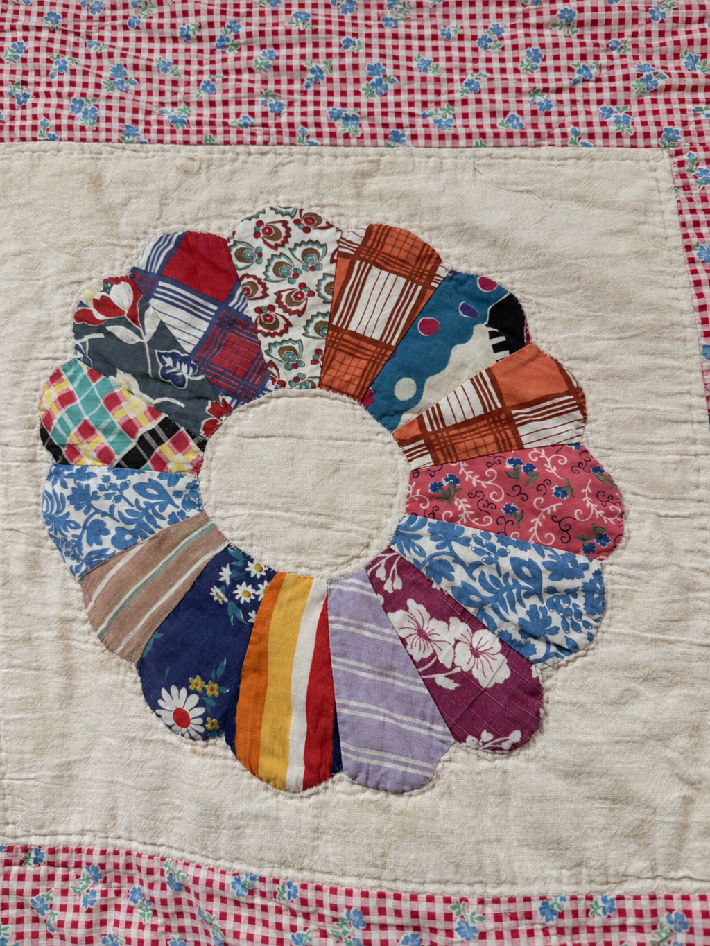 Vintage Quilt Calico Sash Dresden Plate Variation