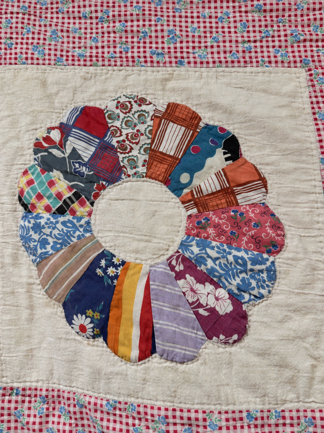 Vintage Quilt Calico Sash Dresden Plate Variation