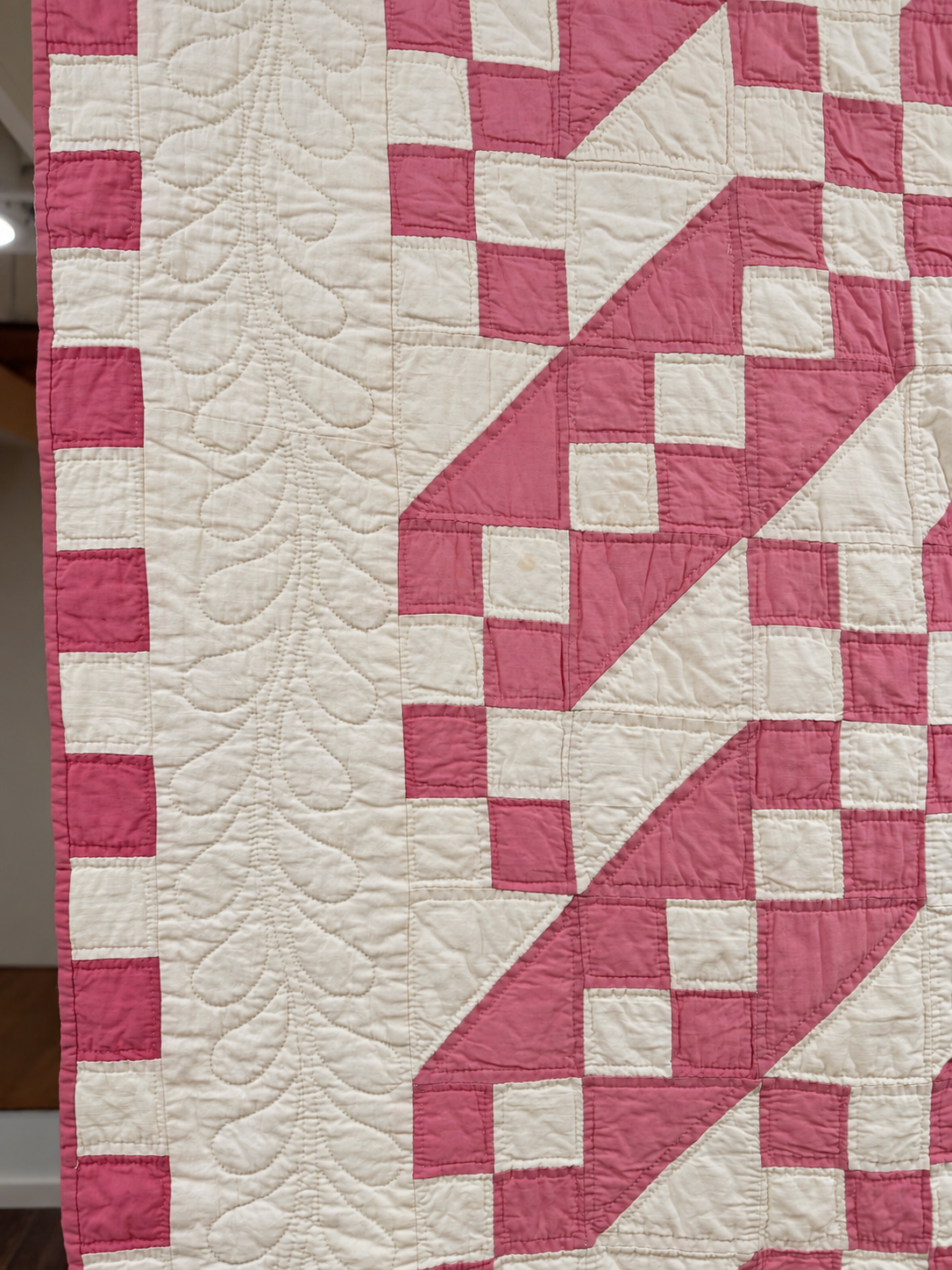 **SOLD Vintage Quilt Pink Jacob's Ladder SOLD**