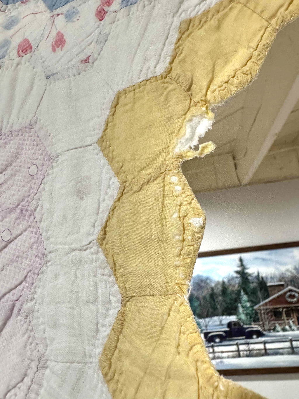 **SOLD Vintage Quilt Grandmother's Flower Garden SOLD**