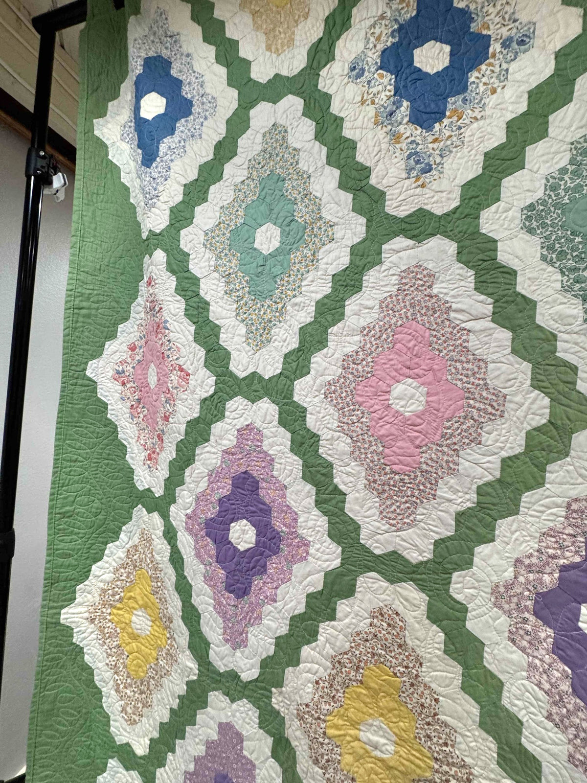 Vintage Quilt Martha Washington's Flower Garden