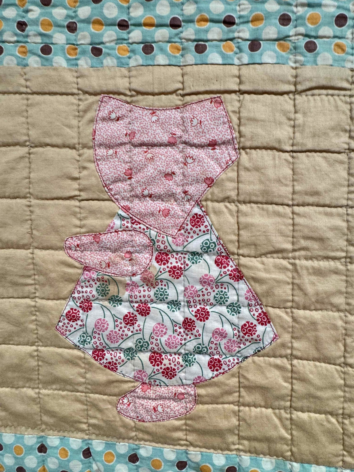 **SOLD Vintage Quilt Sunbonnet Sue with Polka Dots SOLD**