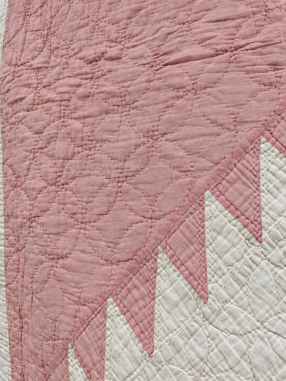 Vintage Quilt Pink Applique Basket