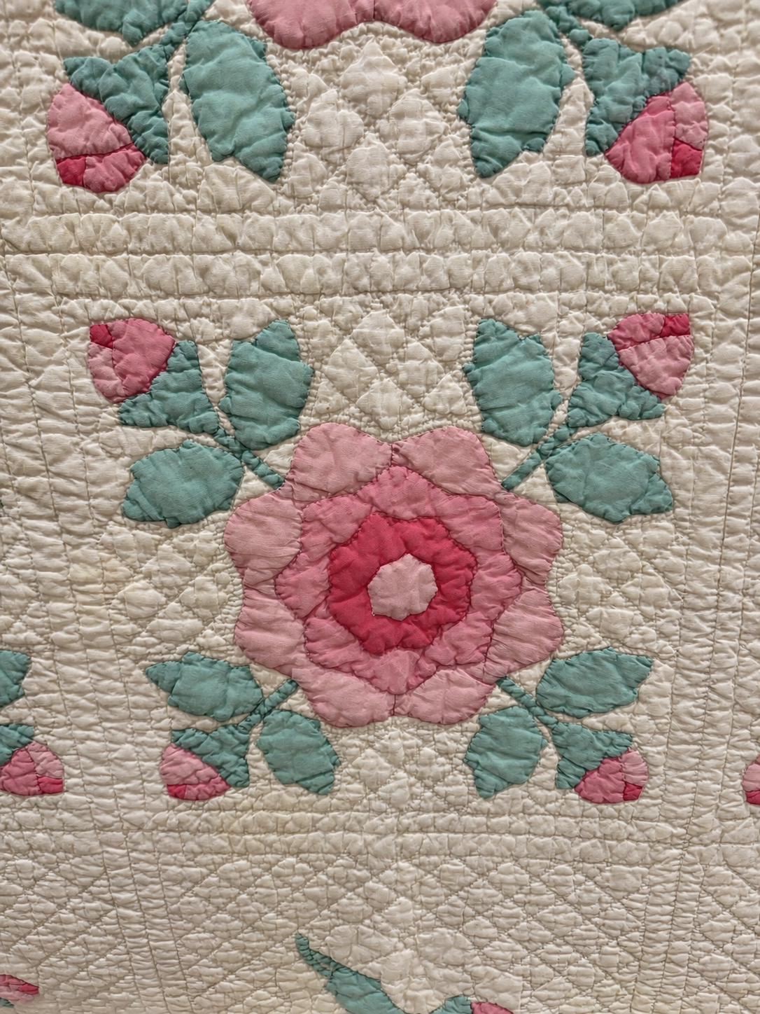 Vintage Quilt Mountain Rose Quilt Kit