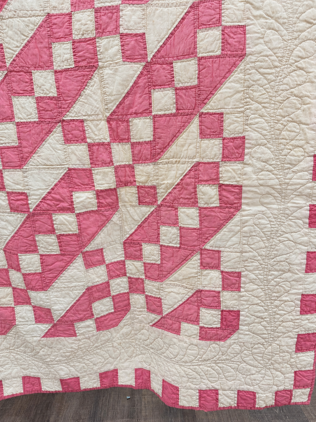 **SOLD Vintage Quilt Pink Jacob's Ladder SOLD**