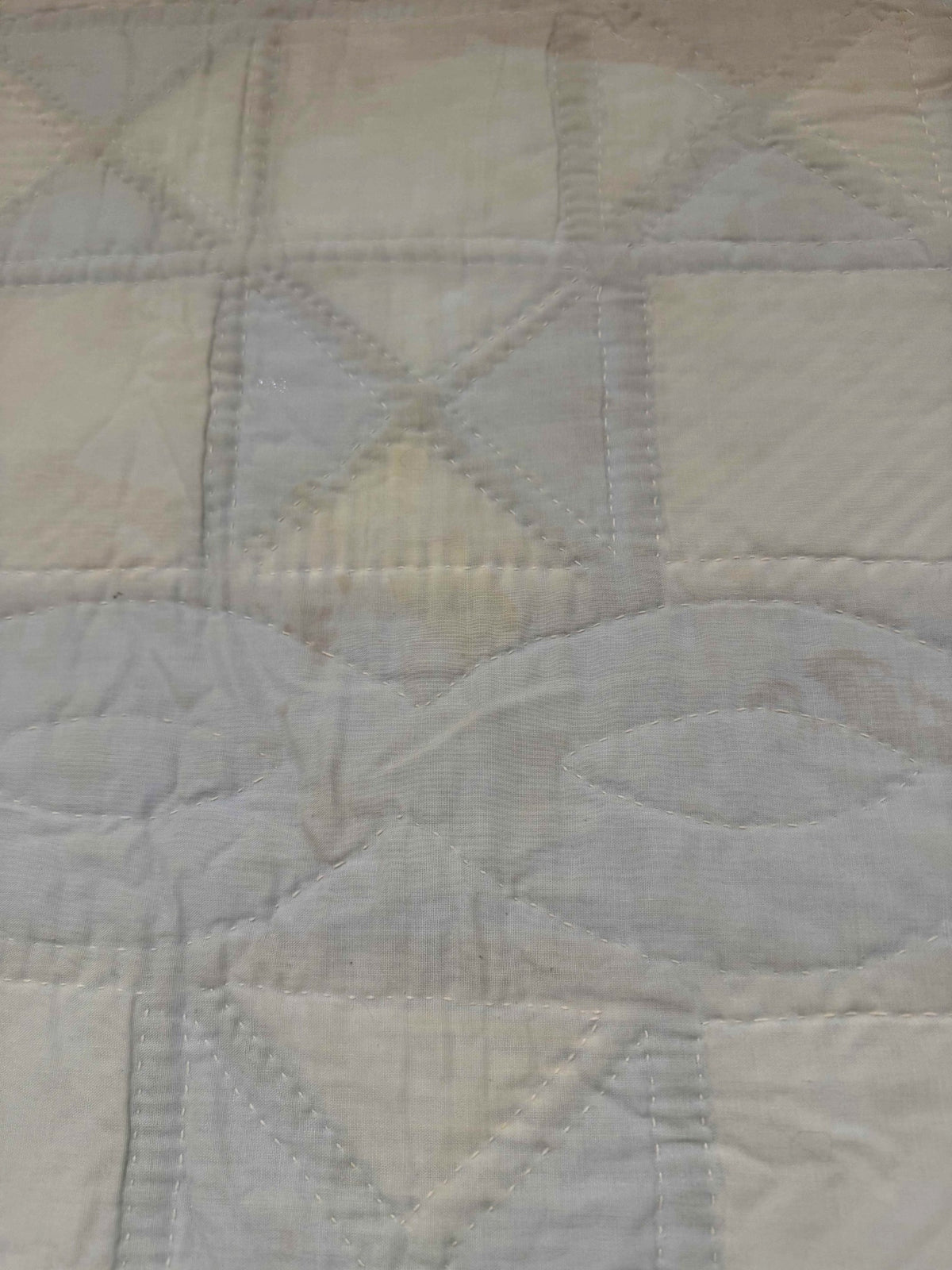 **SOLD Vintage Quilt Ohio Star  SOLD**