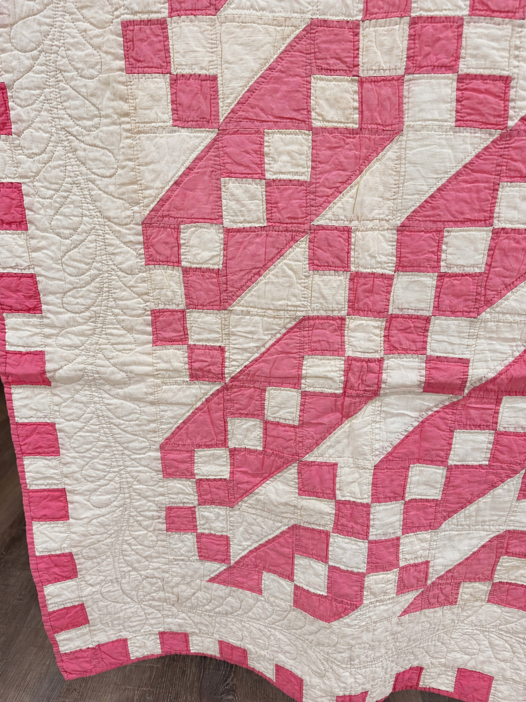 **SOLD Vintage Quilt Pink Jacob's Ladder SOLD**