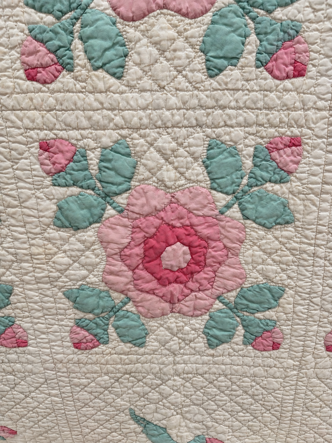 Vintage Quilt Mountain Rose Quilt Kit