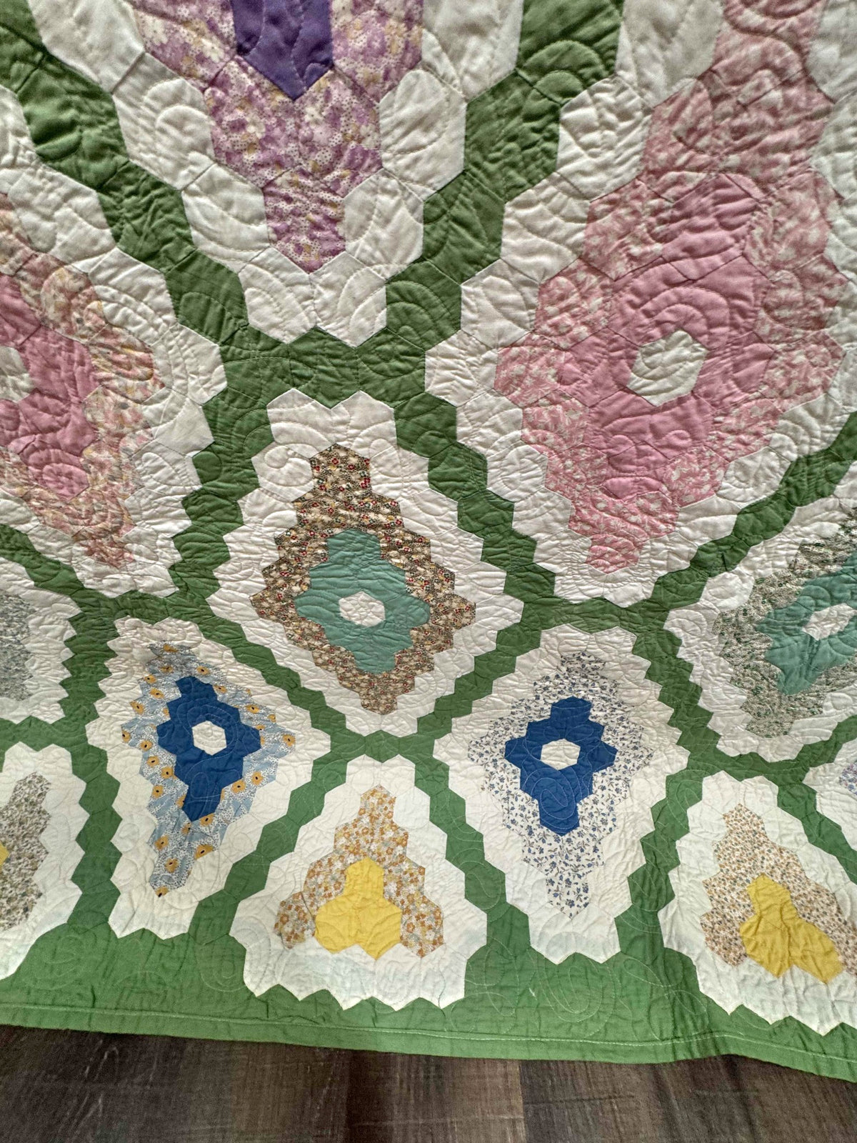 Vintage Quilt Martha Washington's Flower Garden
