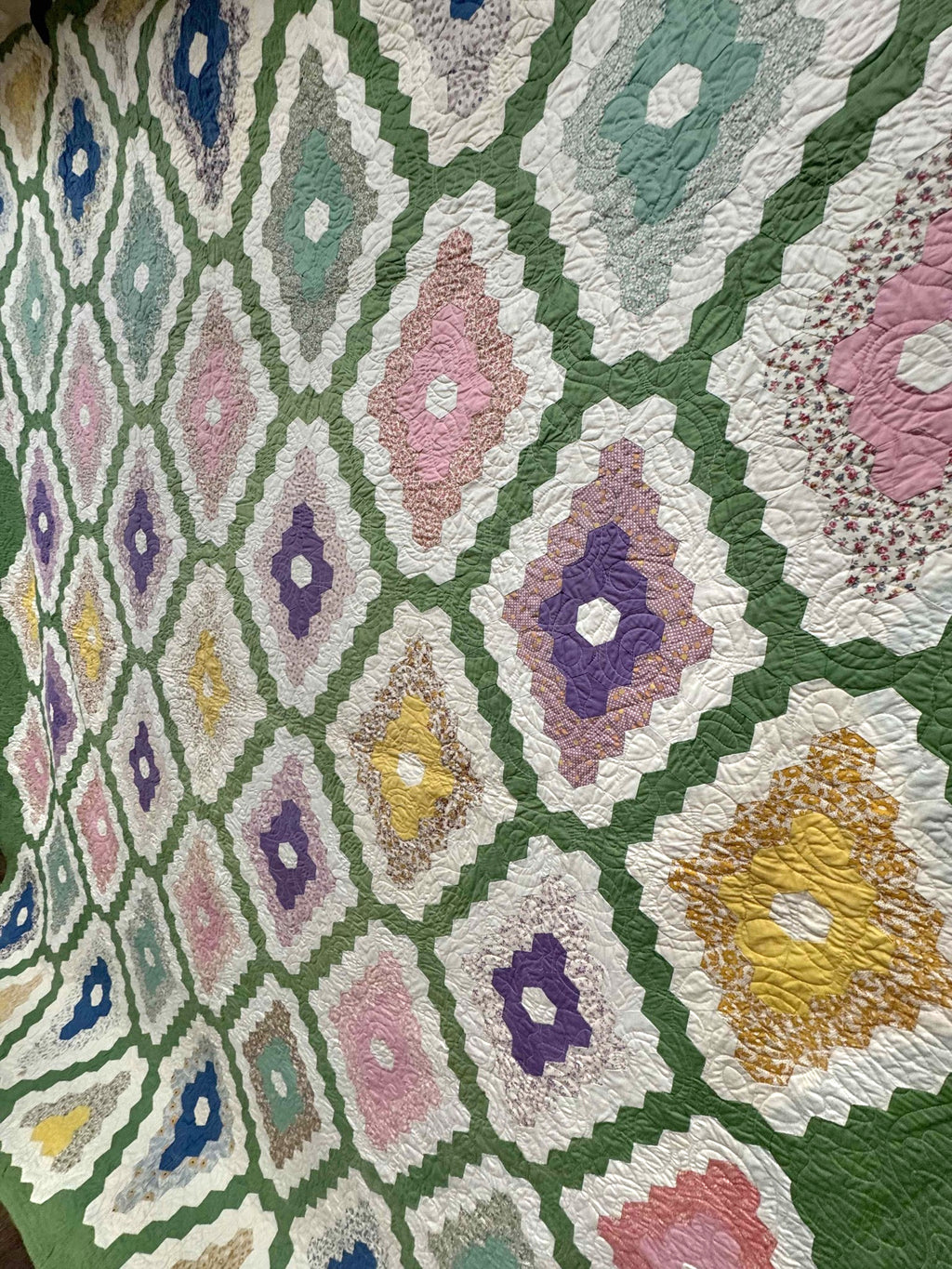 Vintage Quilt Martha Washington's Flower Garden