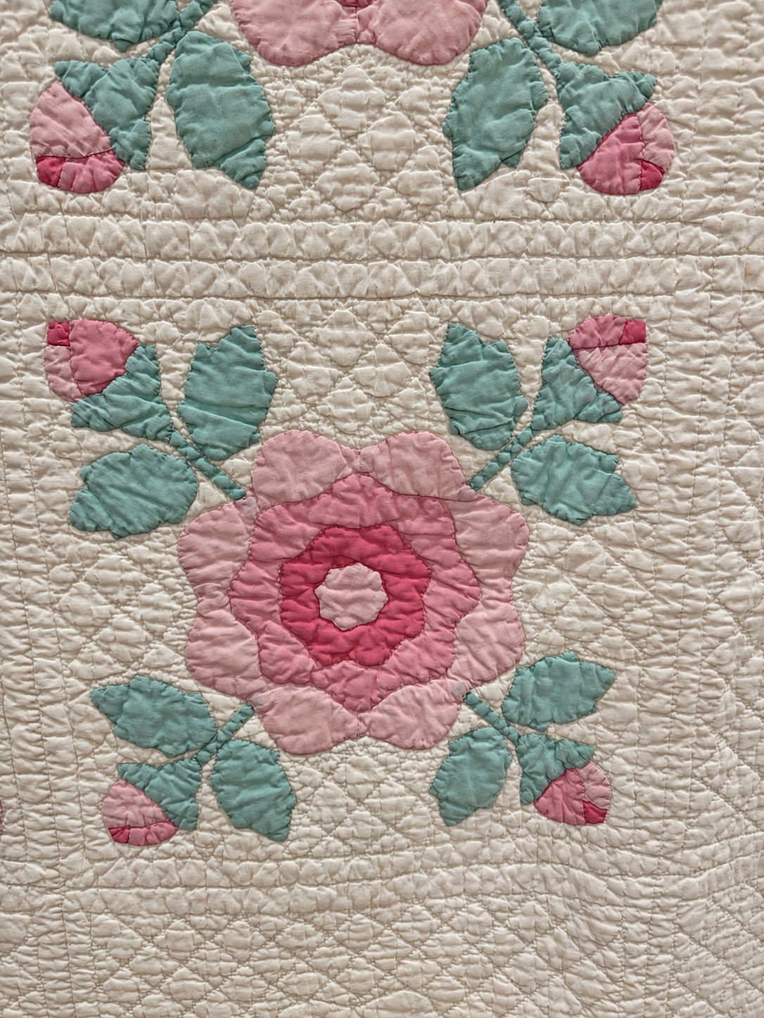 Vintage Quilt Mountain Rose Quilt Kit