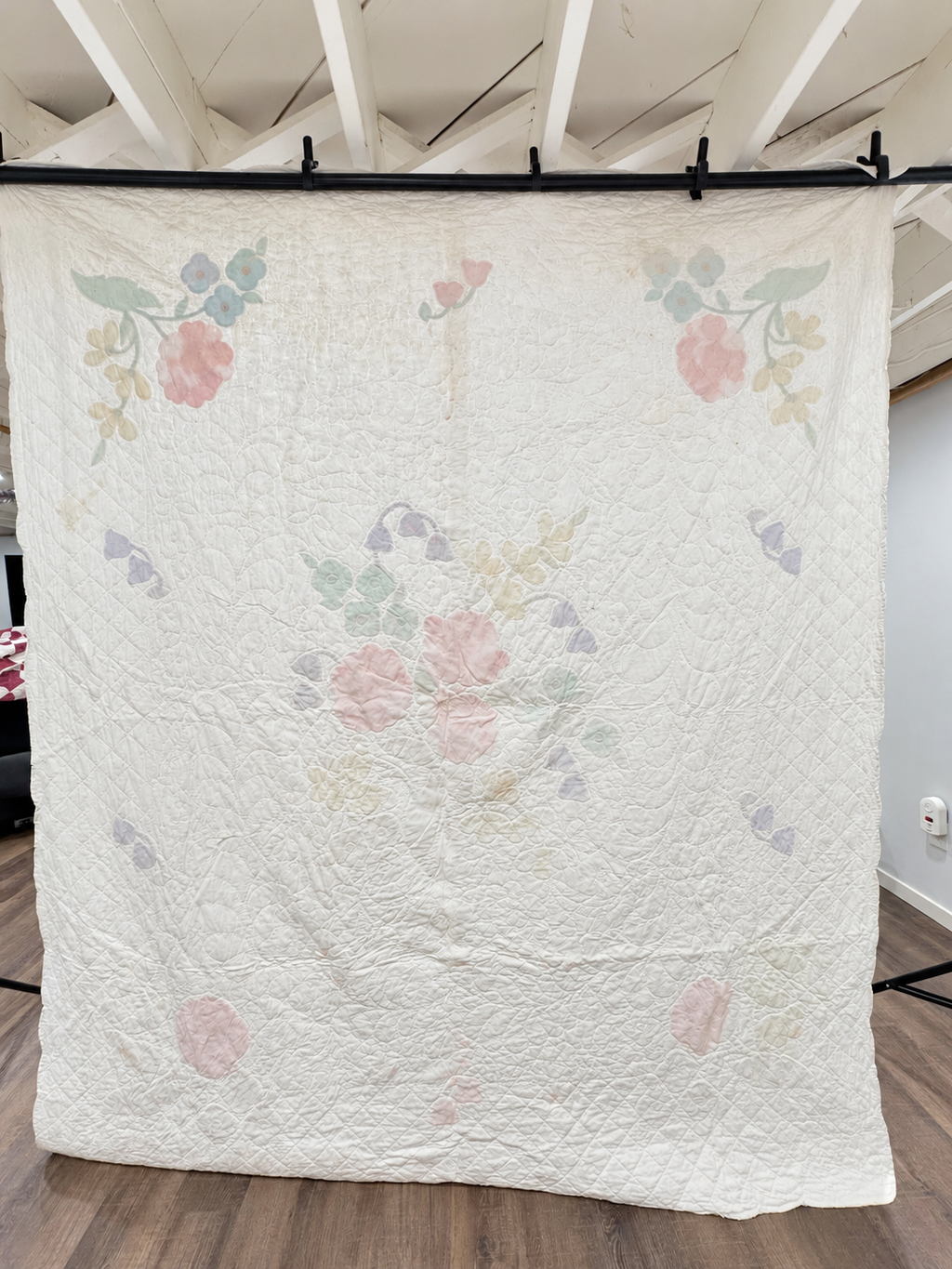 Vintage Quilt Autumn Bouquet Kit Quilt