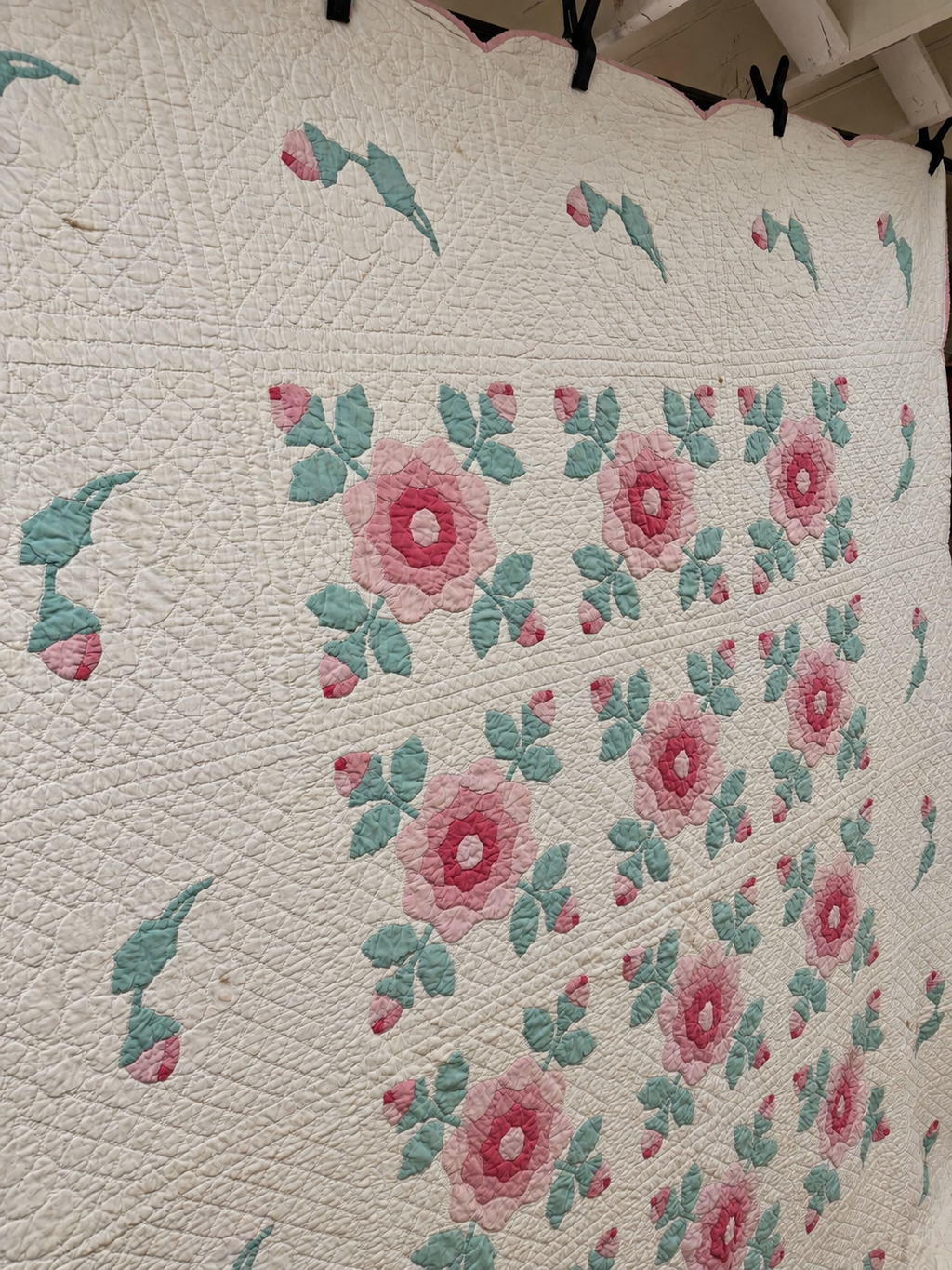 Vintage Quilt Mountain Rose Quilt Kit