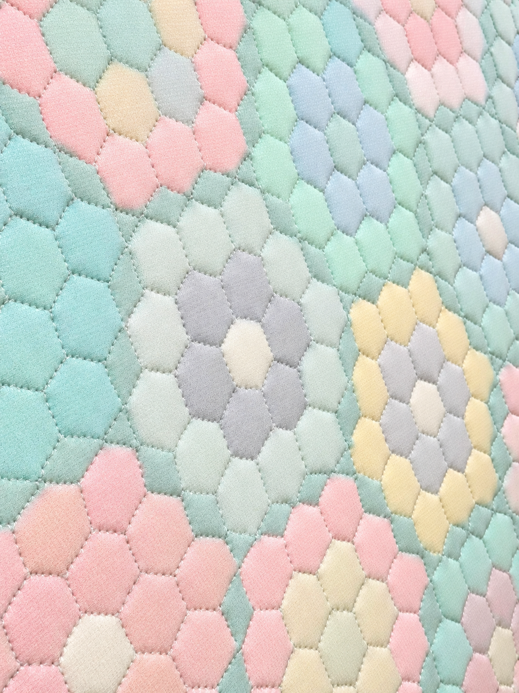 Vintage Quilt Polyester Grandmother's Flower Garden