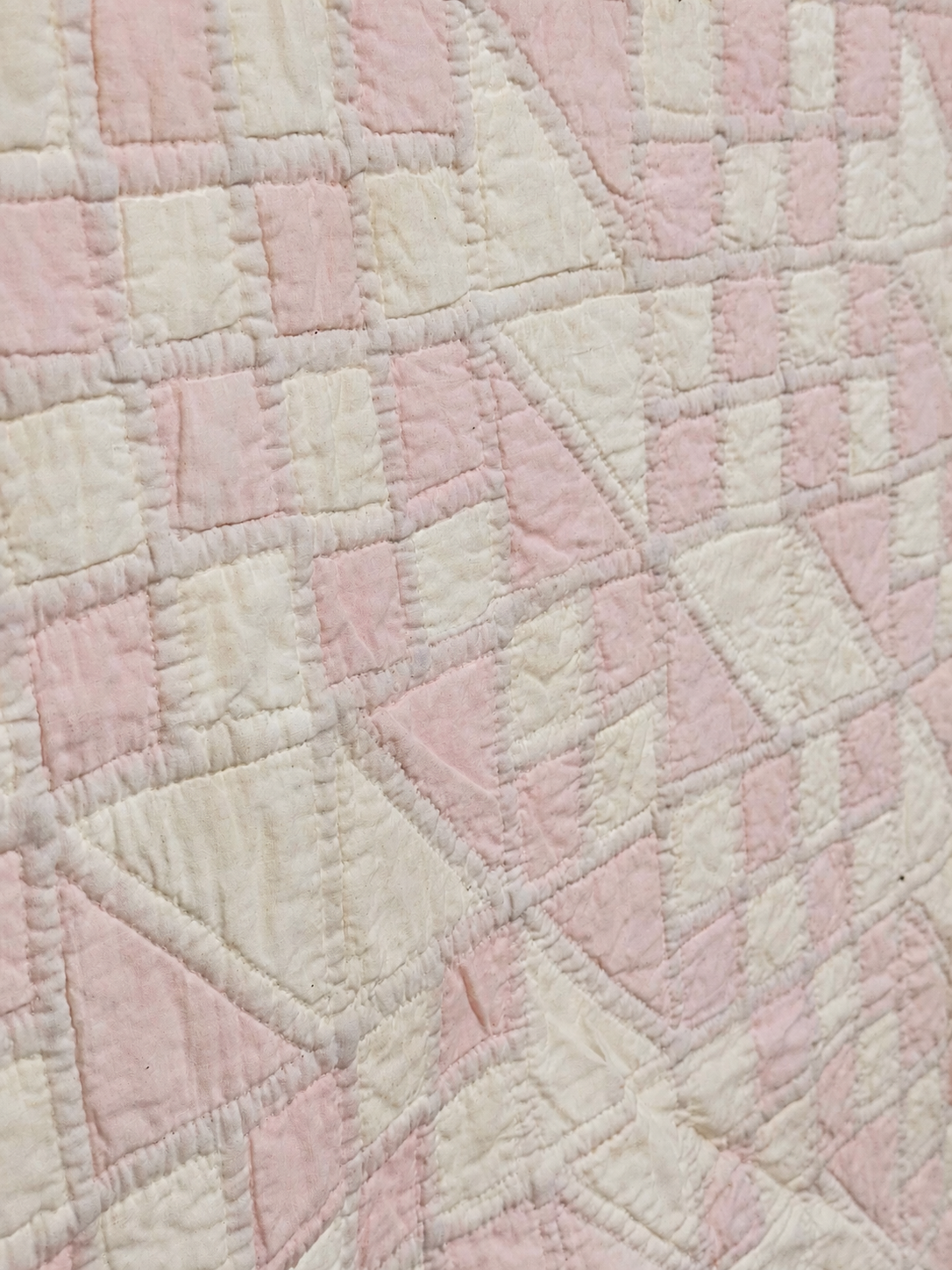 **SOLD Vintage Quilt Pink Jacob's Ladder SOLD**