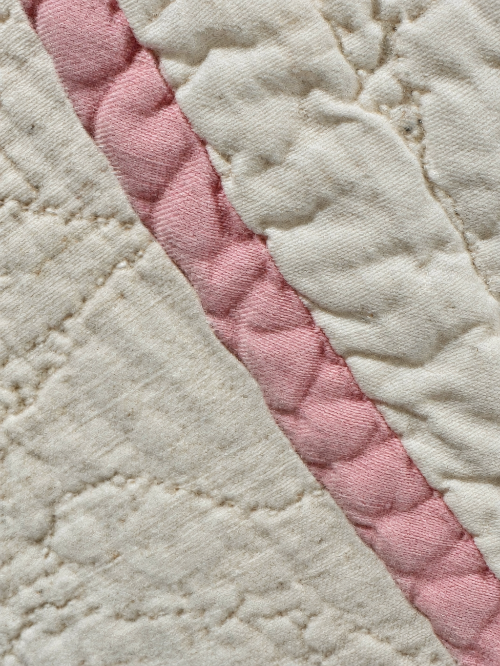 Vintage Quilt Mountain Rose Quilt Kit