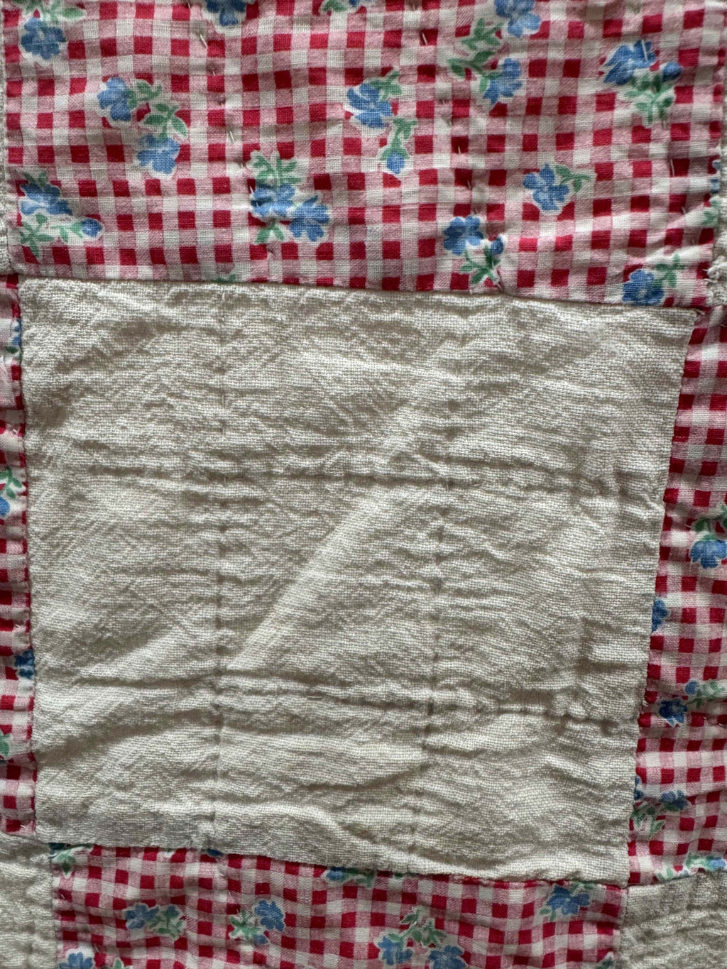 Vintage Quilt Calico Sash Dresden Plate Variation