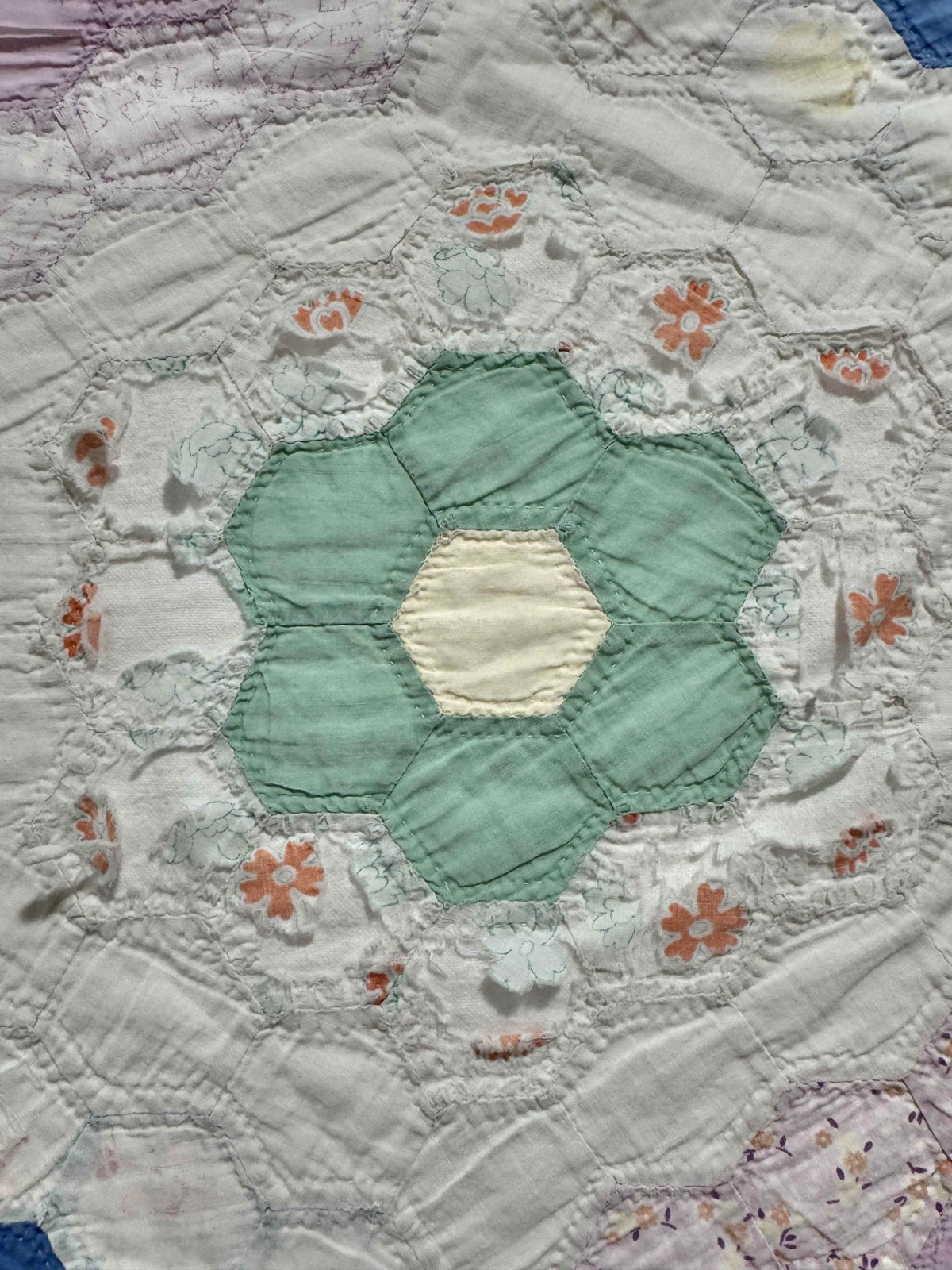 **SOLD Vintage Quilt Grandmother's Flower Garden SOLD**