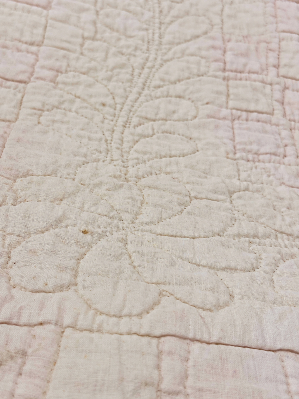 **SOLD Vintage Quilt Pink Jacob's Ladder SOLD**