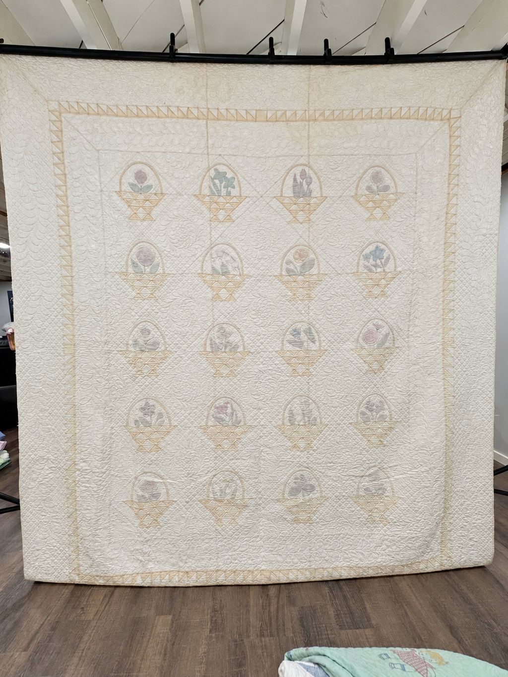 Vintage Quilt Yellow Pieced Flower Basket with Applique Flowers