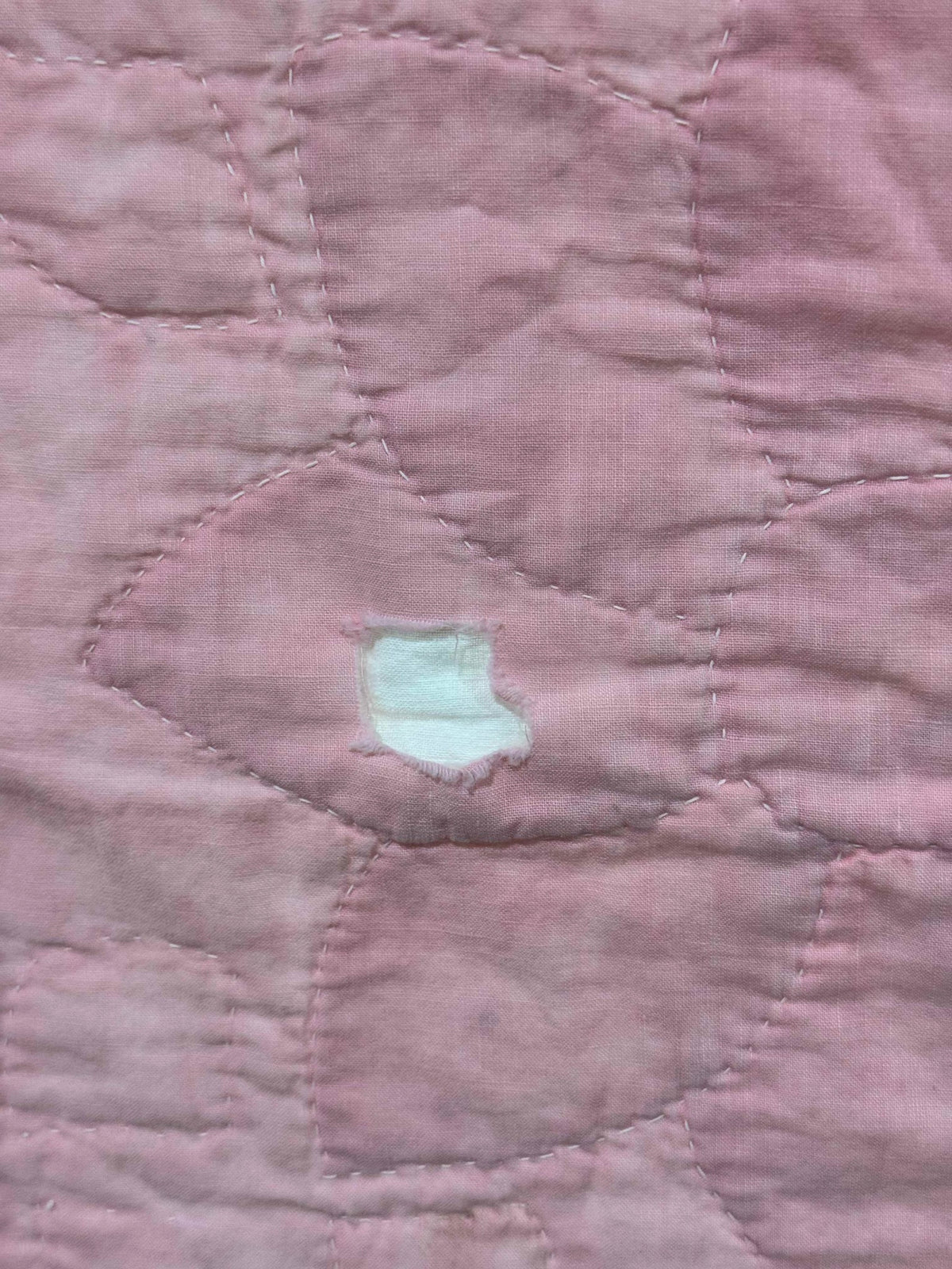 **SOLD Vintage Quilt Friendship Dahlia Variation SOLD**