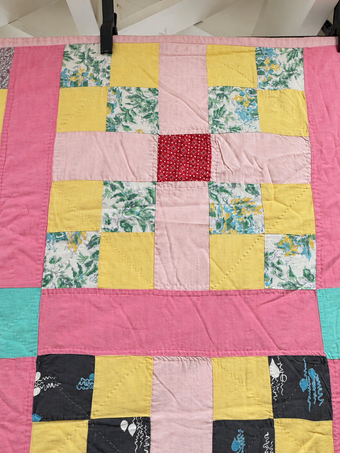 Vintage Quilt Country Lane