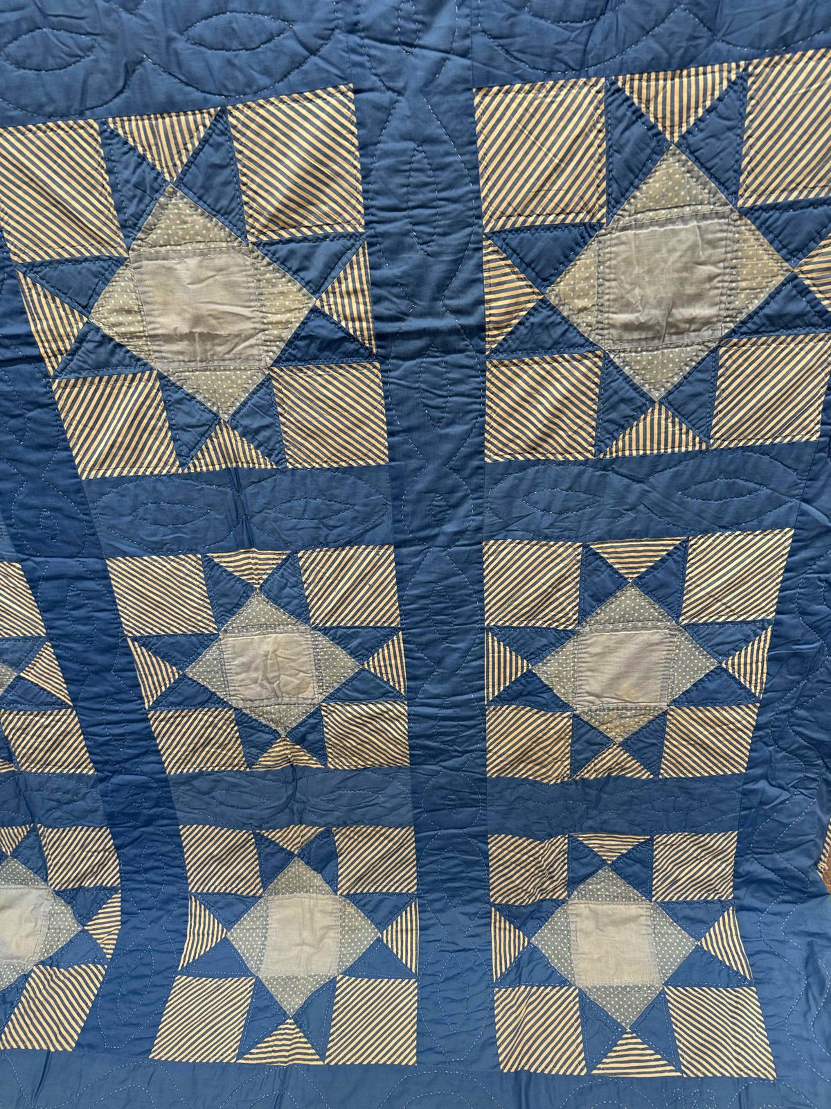 **SOLD Vintage Quilt Ohio Star  SOLD**