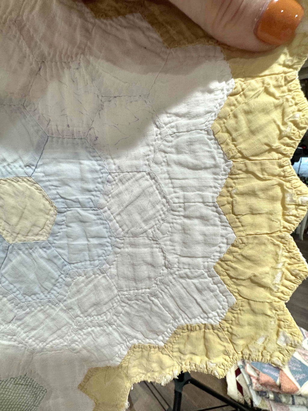 **SOLD Vintage Quilt Grandmother's Flower Garden SOLD**