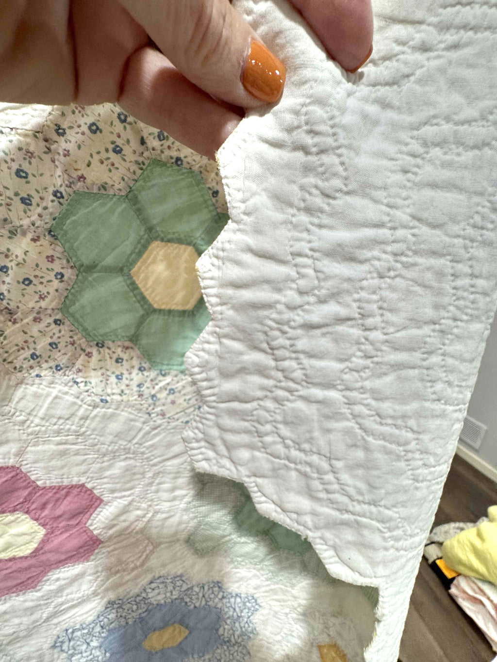 **SOLD Vintage Quilt Grandmother's Flower Garden SOLD**