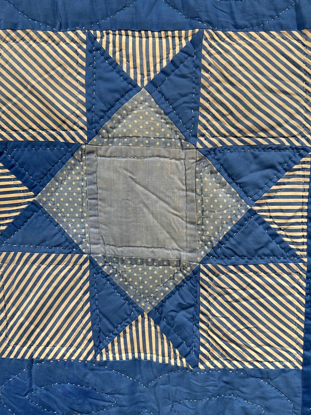 **SOLD Vintage Quilt Ohio Star  SOLD**