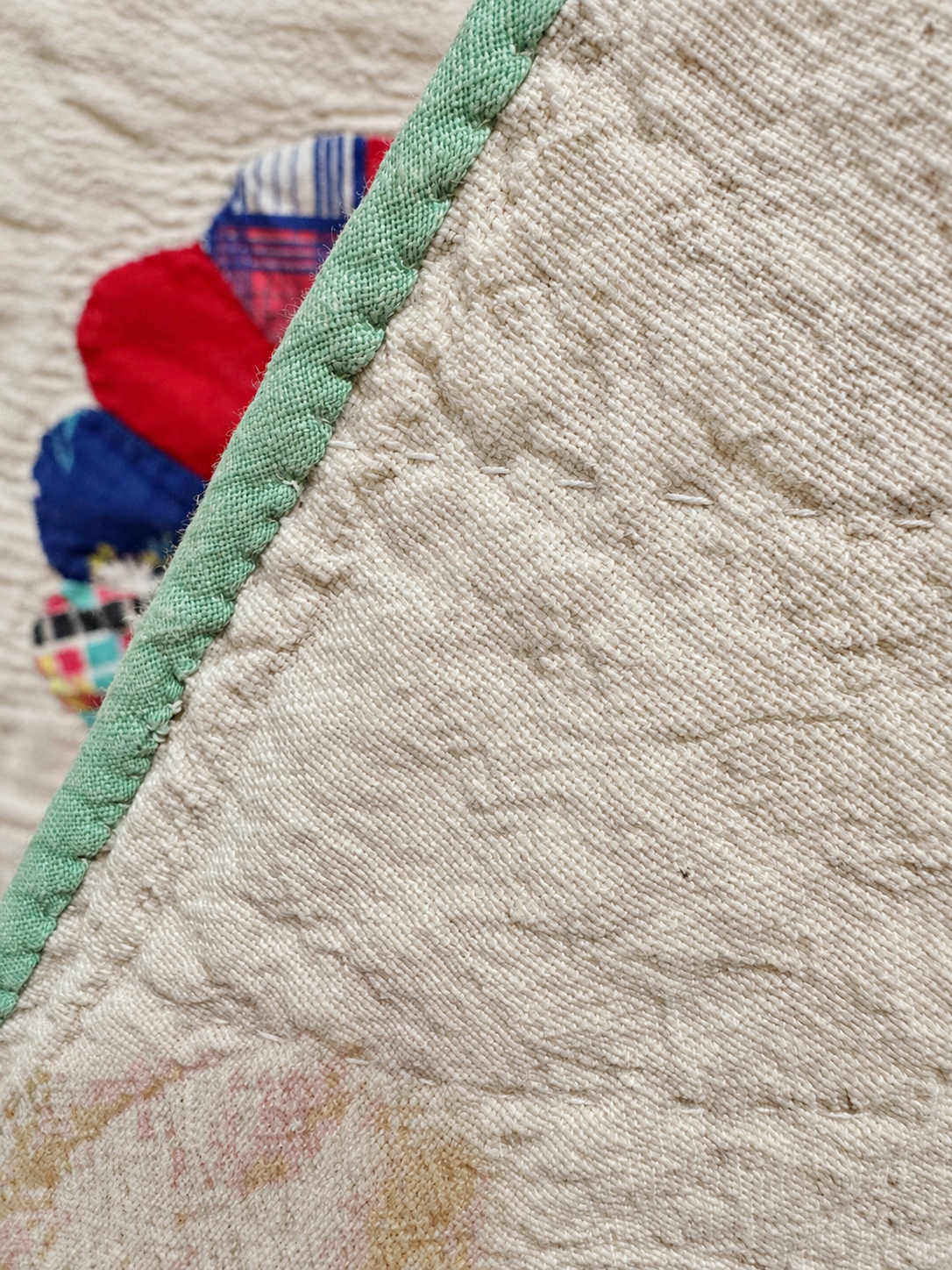 Vintage Quilt Calico Sash Dresden Plate Variation