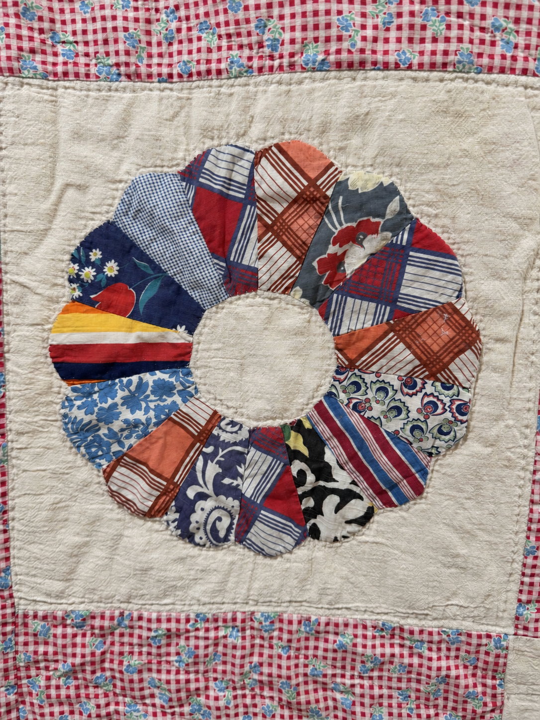 Vintage Quilt Calico Sash Dresden Plate Variation
