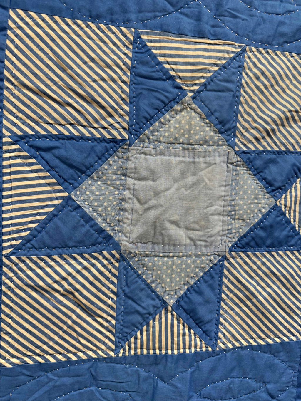 **SOLD Vintage Quilt Ohio Star  SOLD**