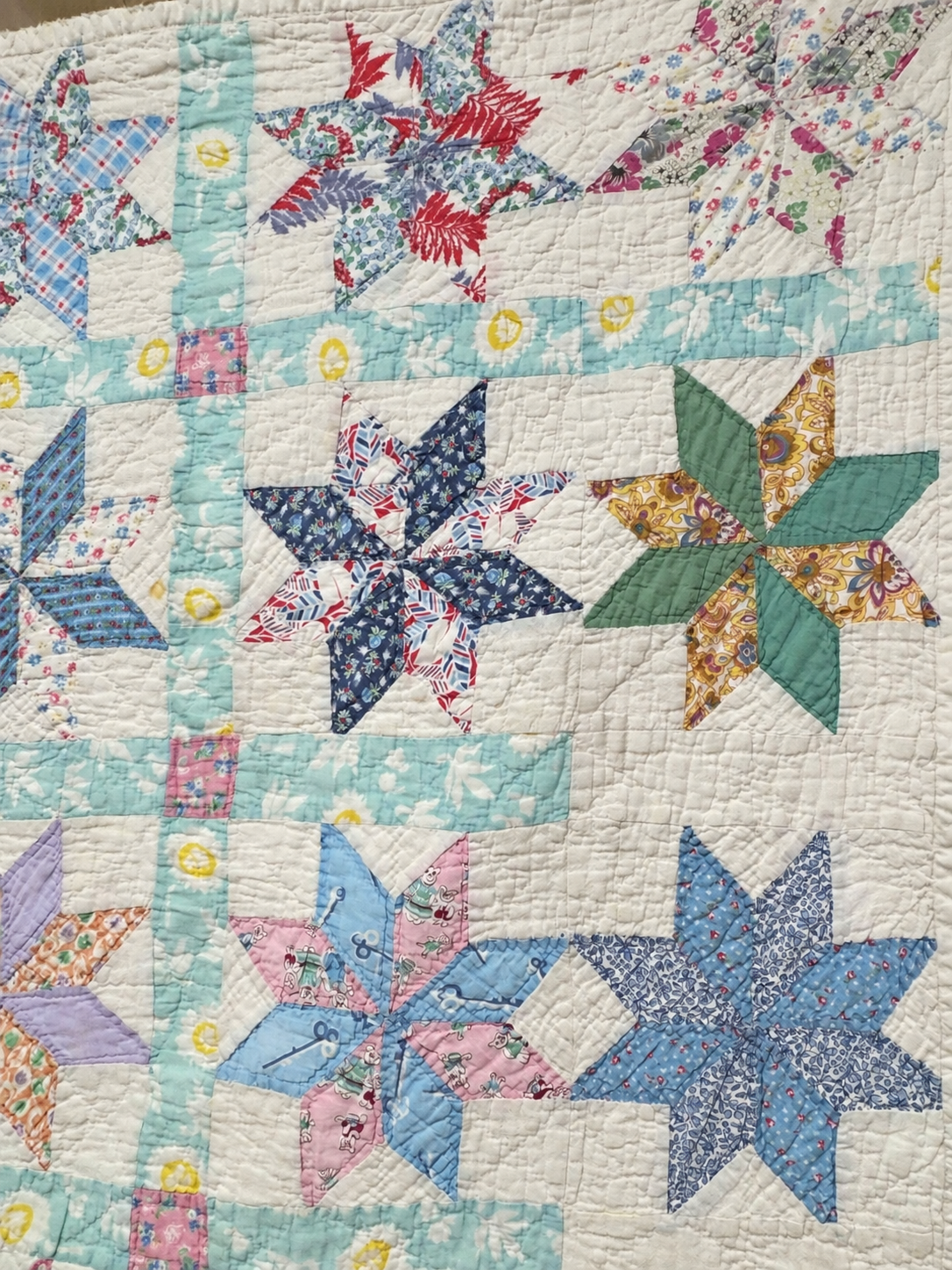 **SOLD Vintage Quilt LeMoyne Star  SOLD**