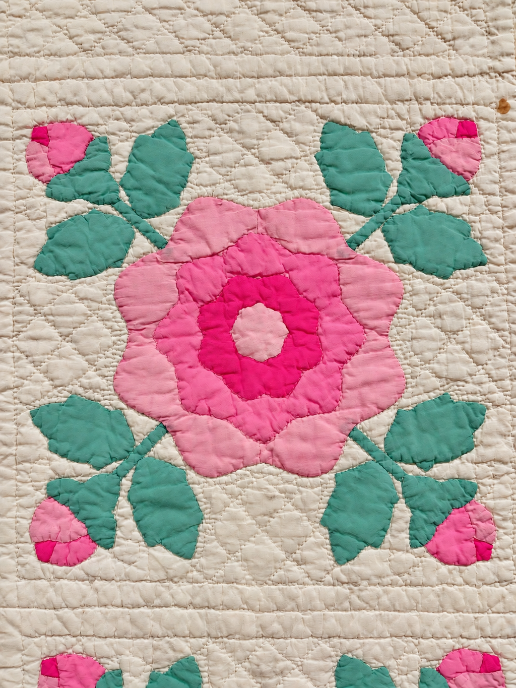Vintage Quilt Mountain Rose Quilt Kit