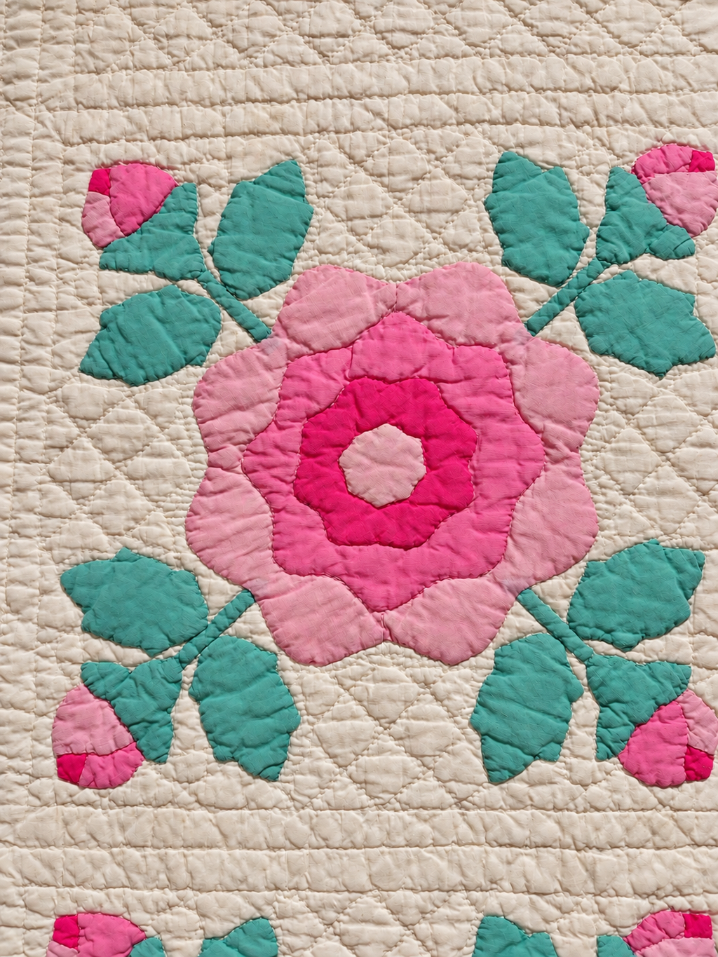 Vintage Quilt Mountain Rose Quilt Kit