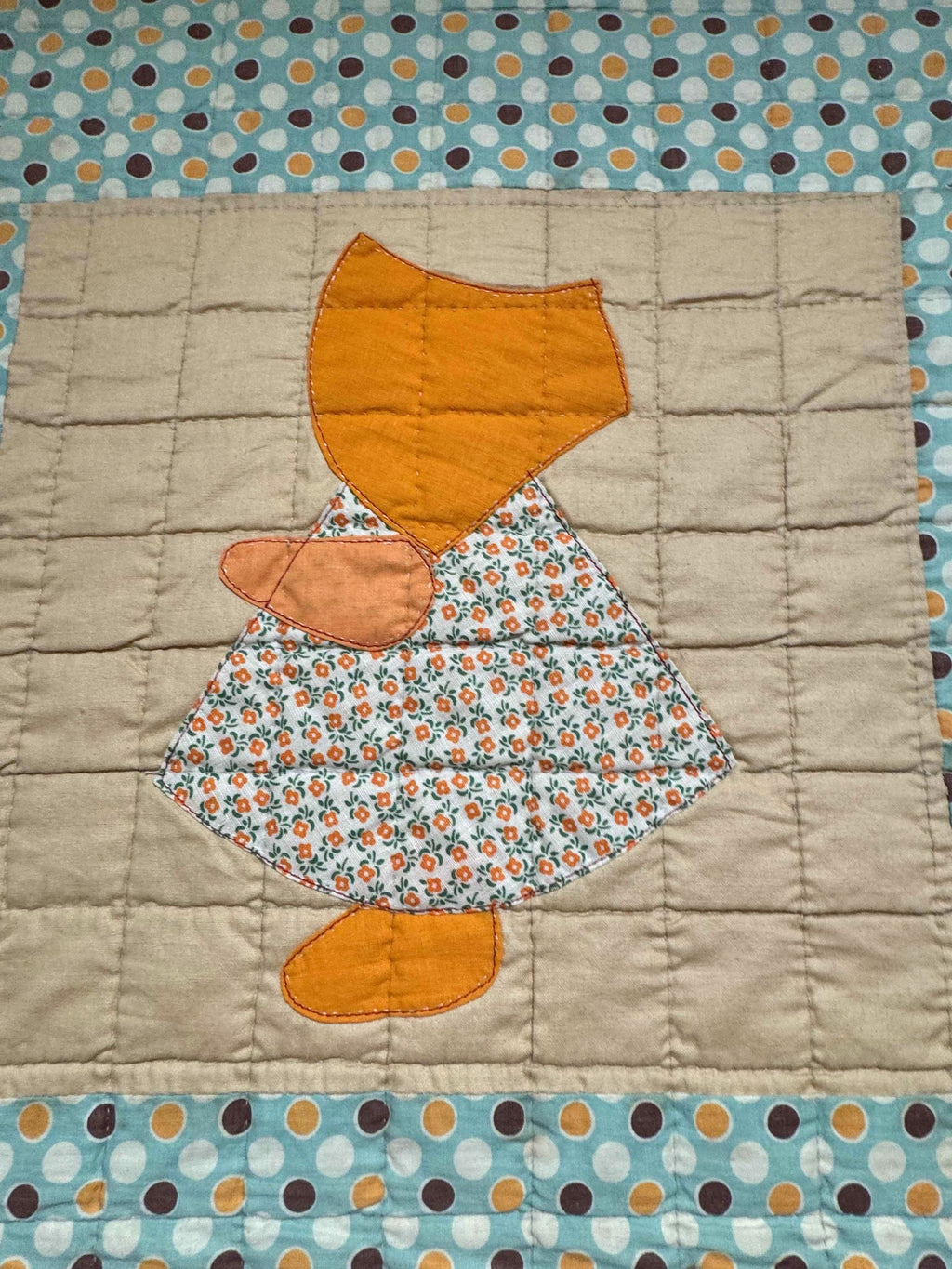 **SOLD Vintage Quilt Sunbonnet Sue with Polka Dots SOLD**