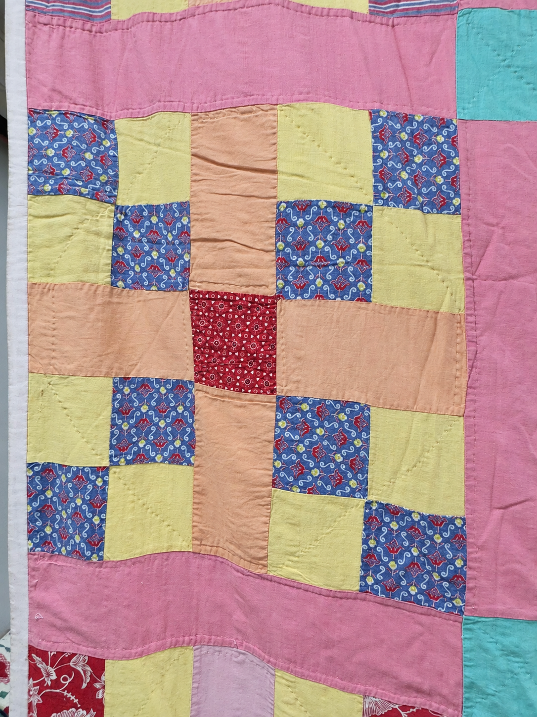 Vintage Quilt Country Lane