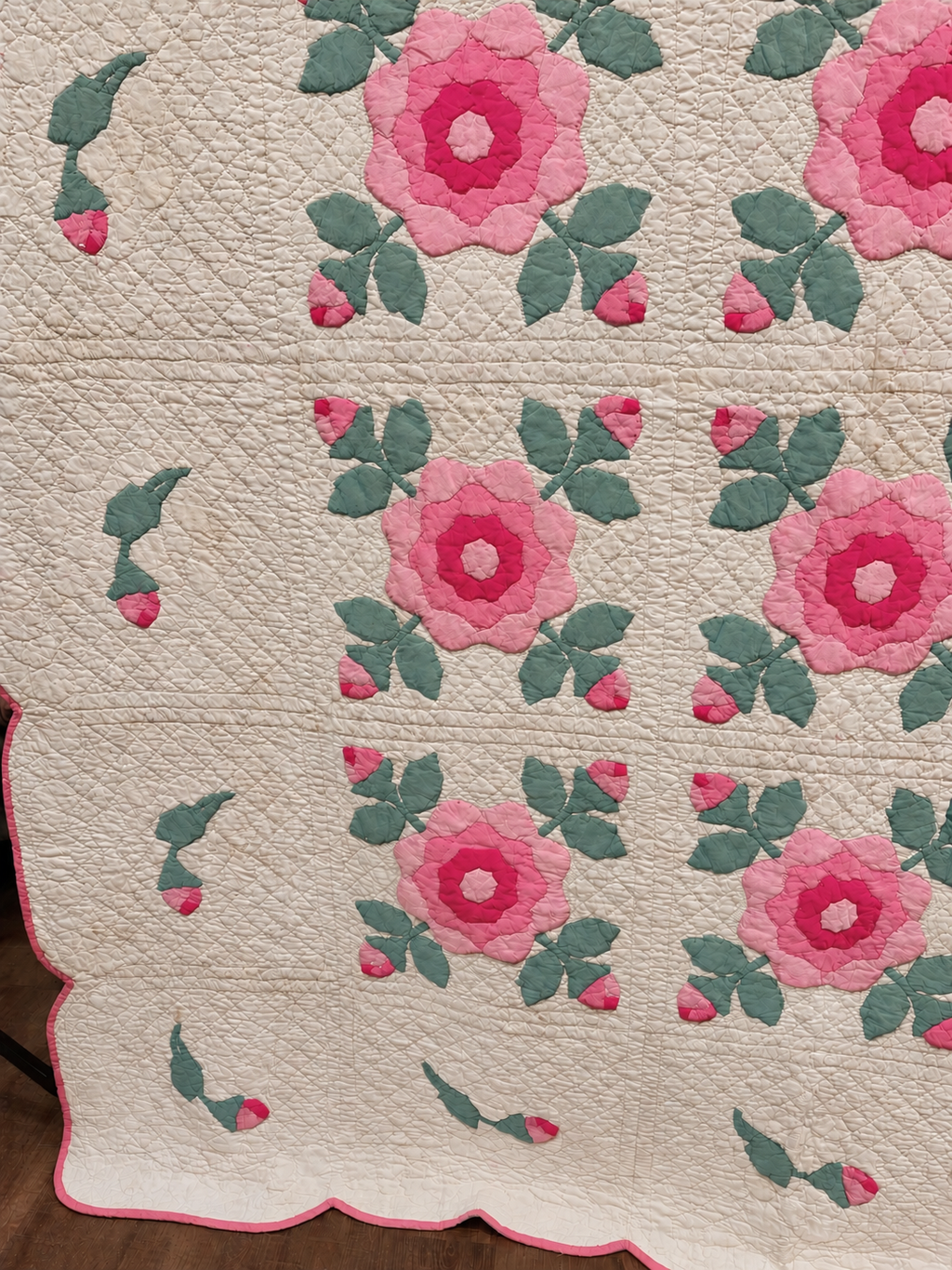 Vintage Quilt Mountain Rose Quilt Kit