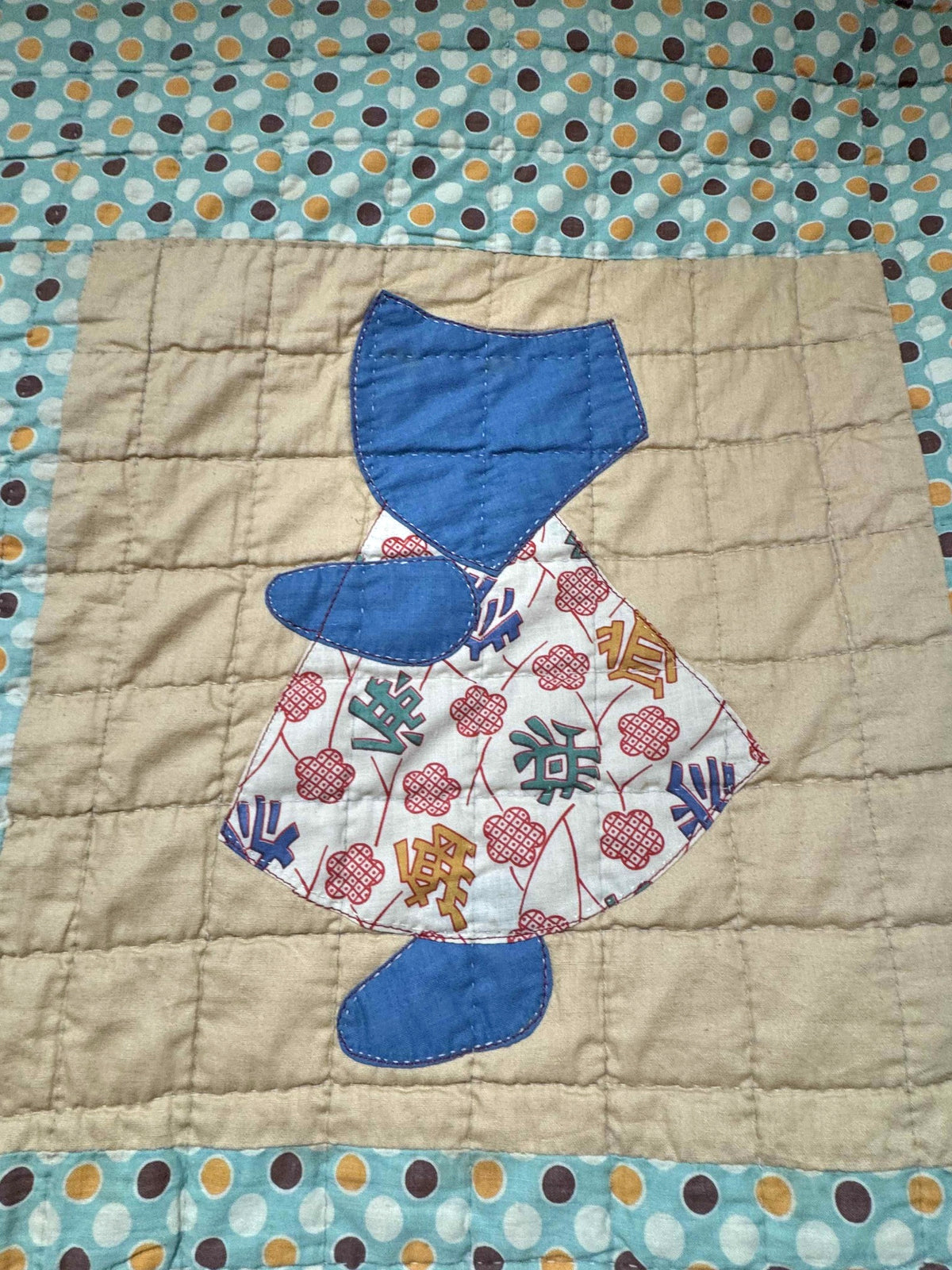 **SOLD Vintage Quilt Sunbonnet Sue with Polka Dots SOLD**