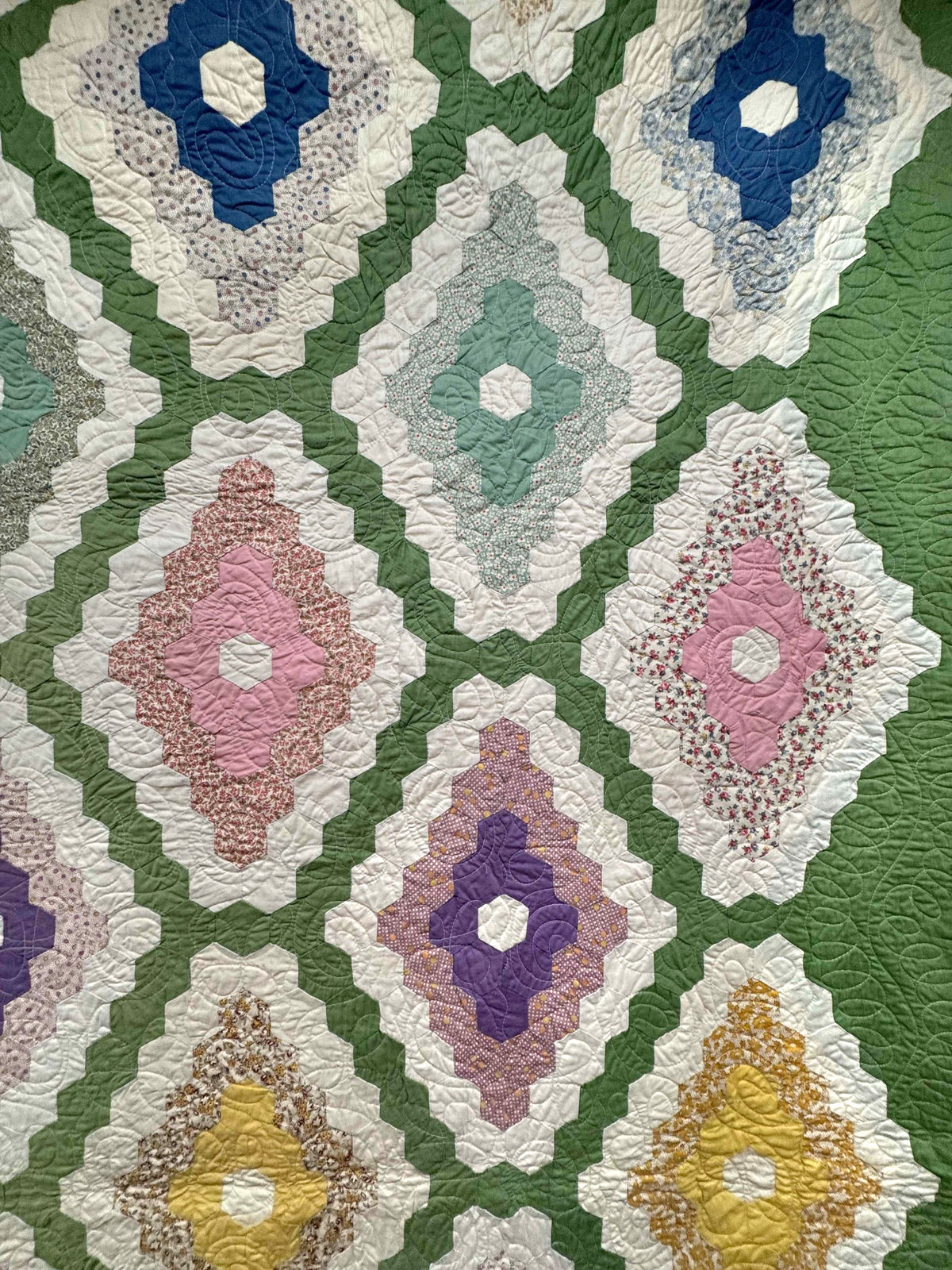Vintage Quilt Martha Washington's Flower Garden