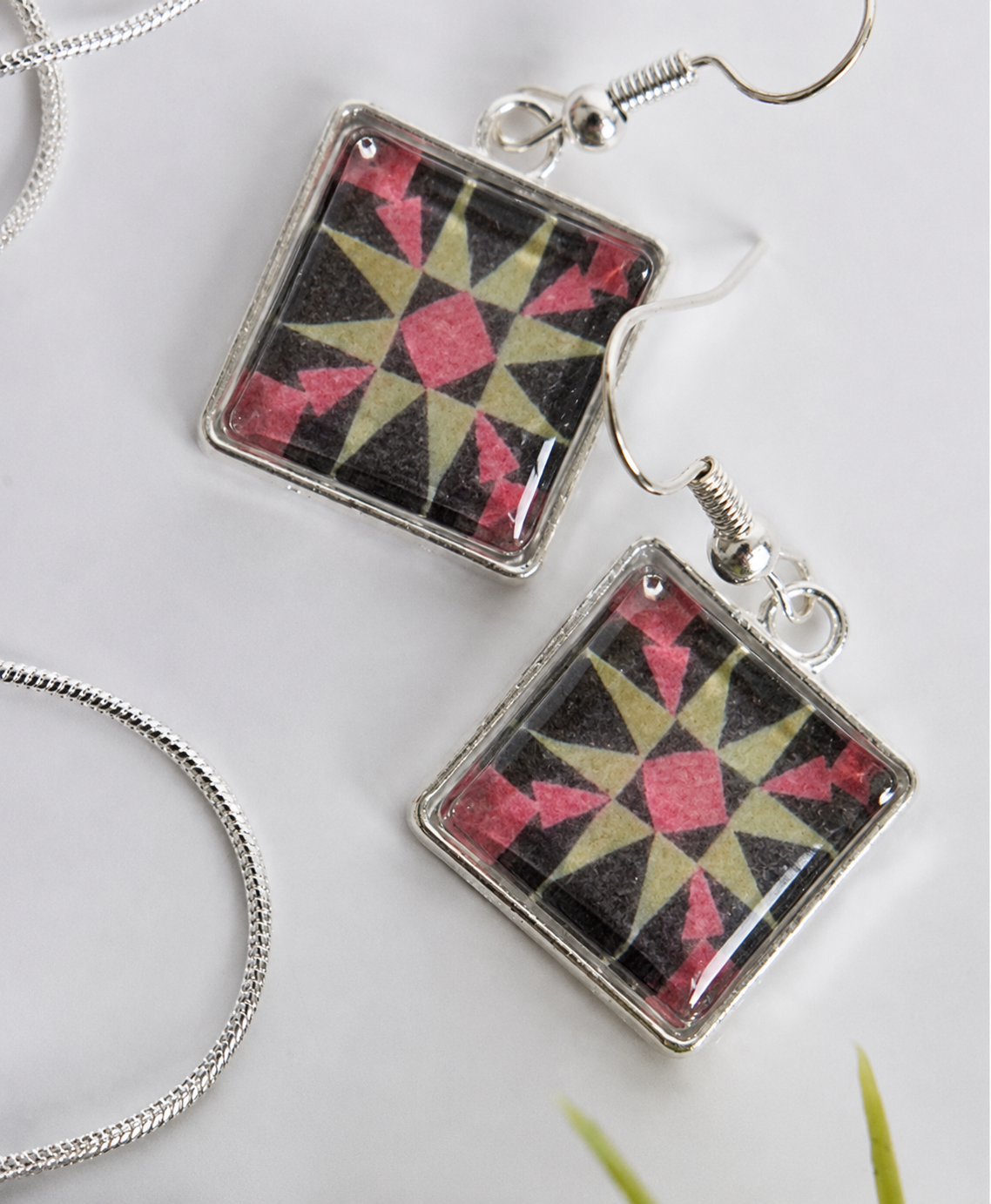 Arrow Star Dangle Earrings by Quilt Design Jewelry