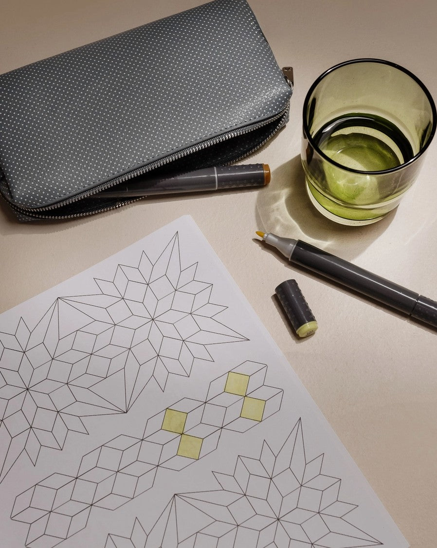 Modern Quilting Coloring Book: Adult Coloring Book
