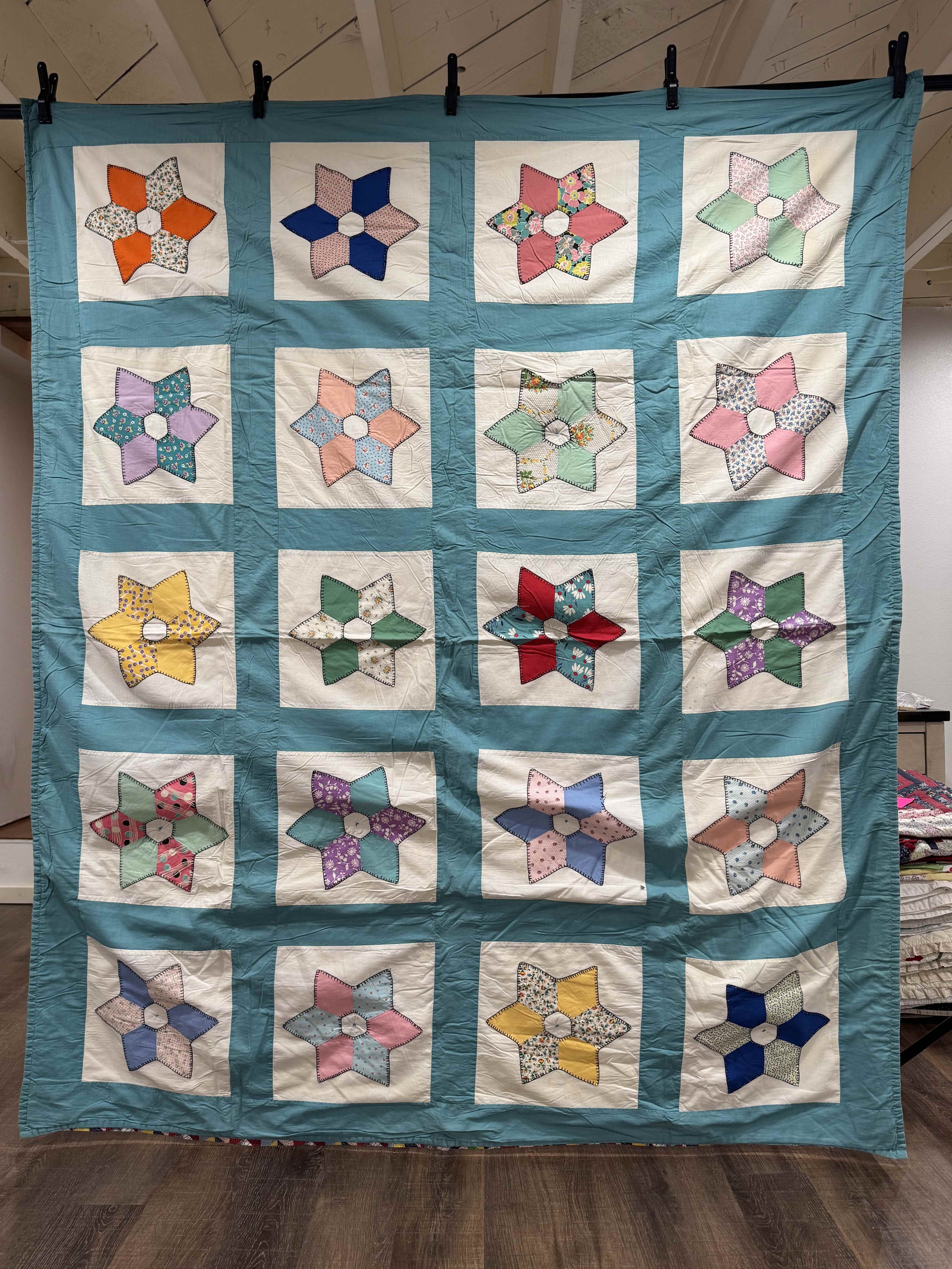 Vintage Quilt Hexagonal Star