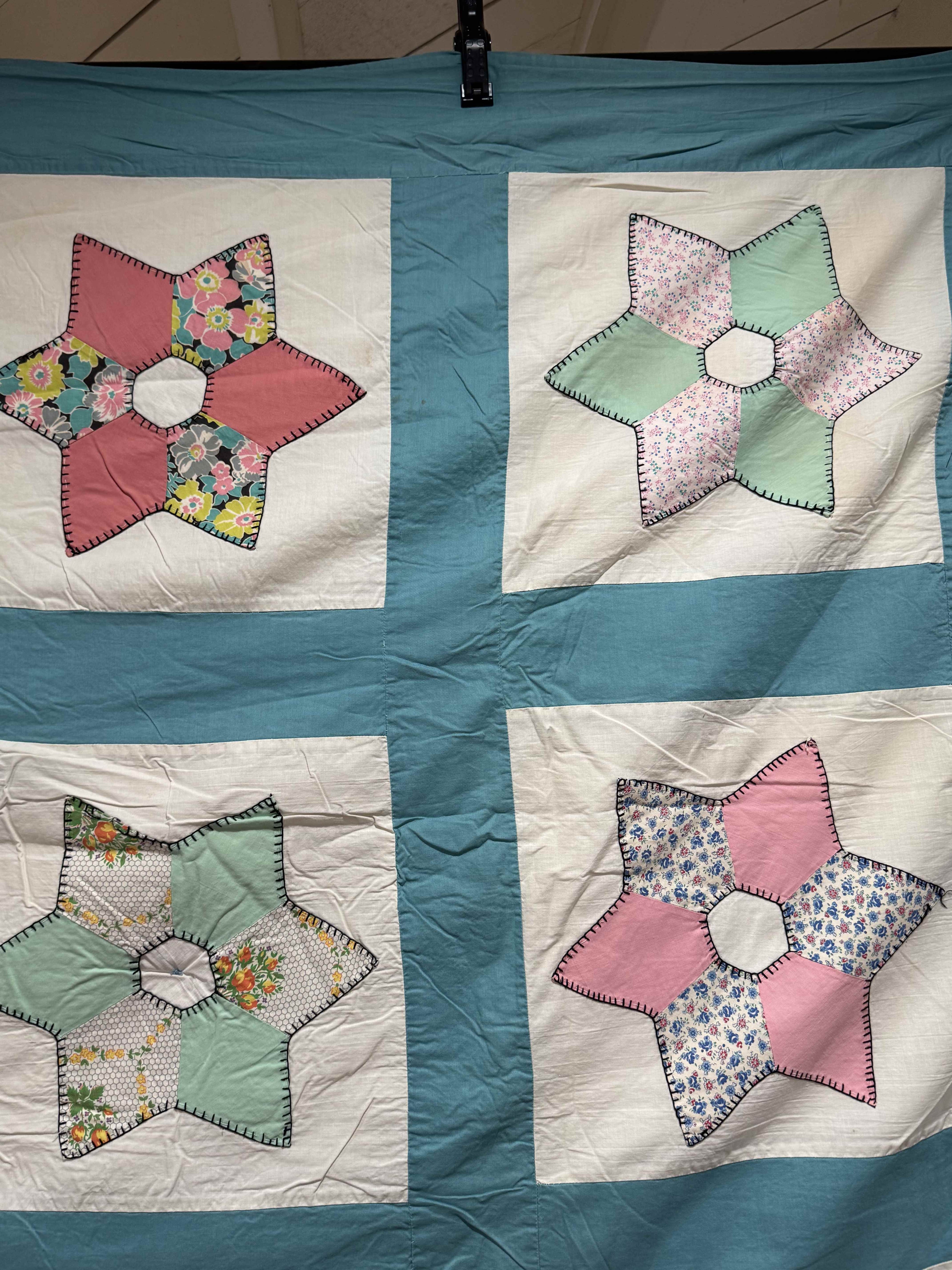 Vintage Quilt Hexagonal Star