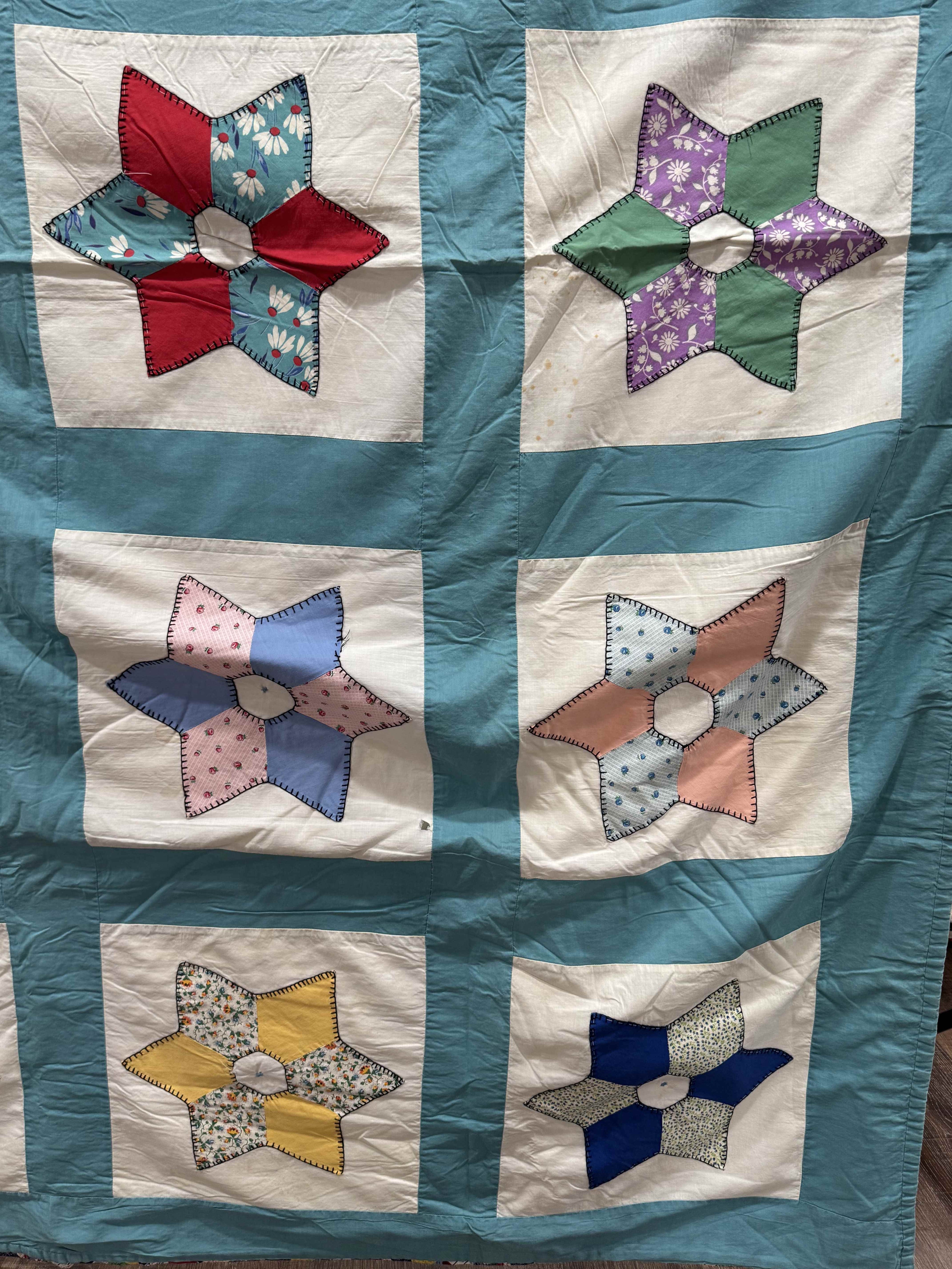 Vintage Quilt Hexagonal Star
