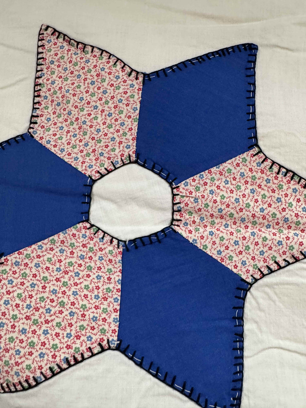 Vintage Quilt Hexagonal Star