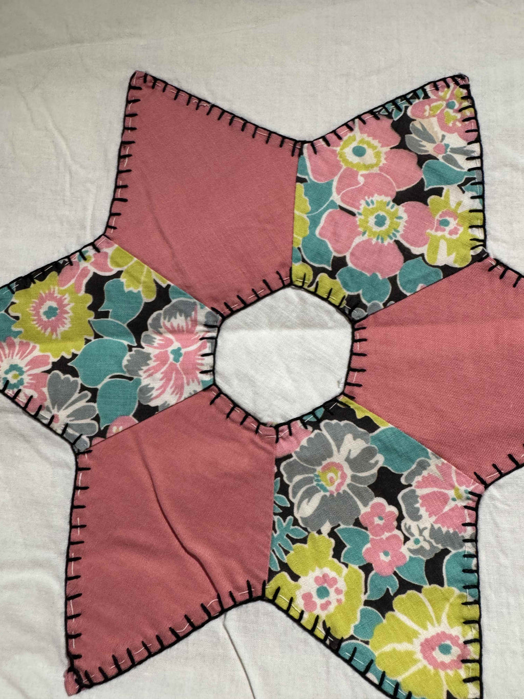 Vintage Quilt Hexagonal Star