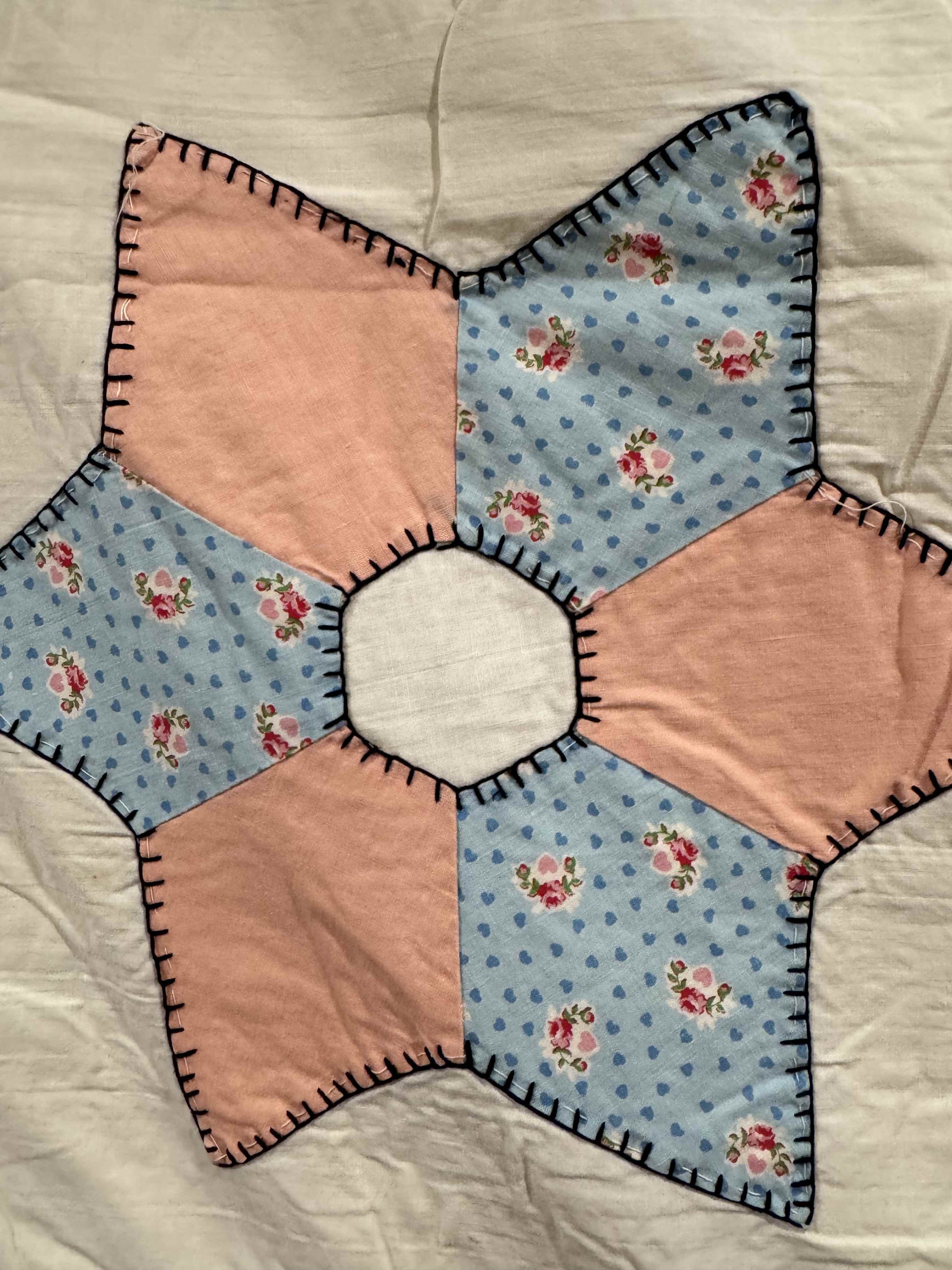 Vintage Quilt Hexagonal Star