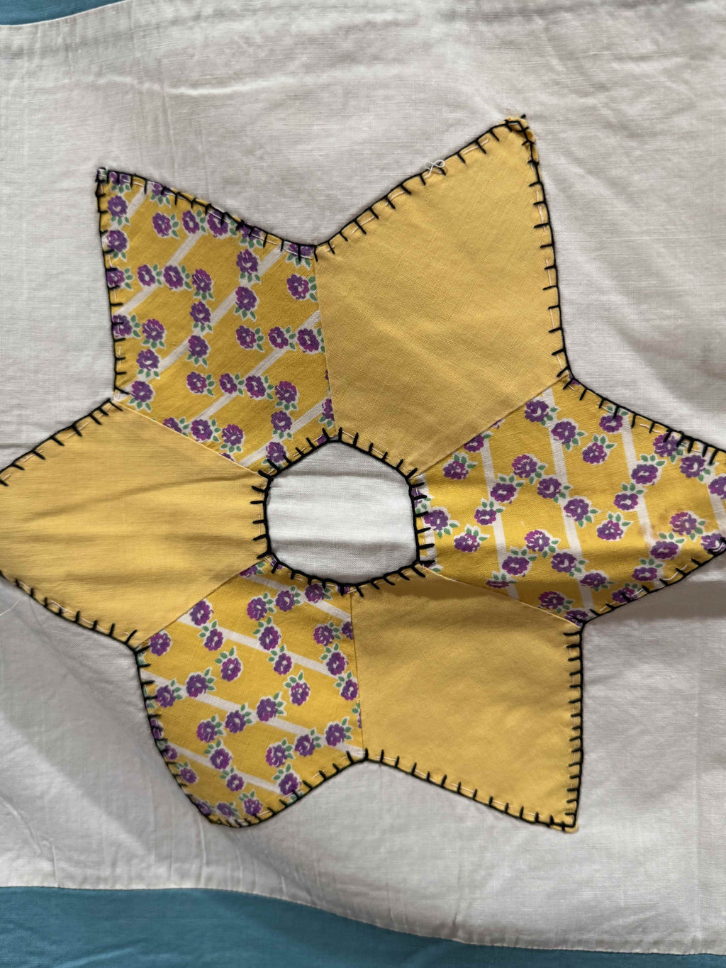Vintage Quilt Hexagonal Star